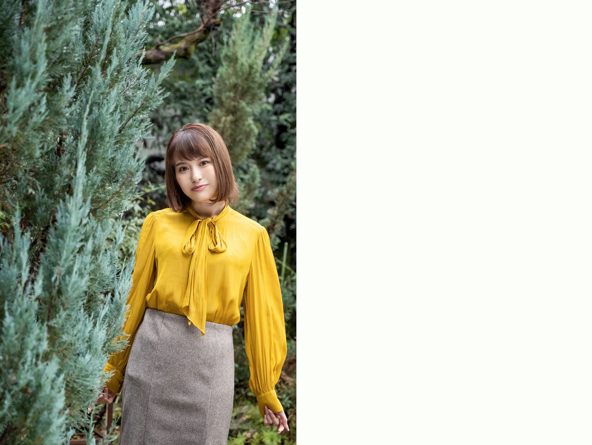 [JP] Maaya Irita (入田真綾): たわわに、ヨガる！ (50 photos)