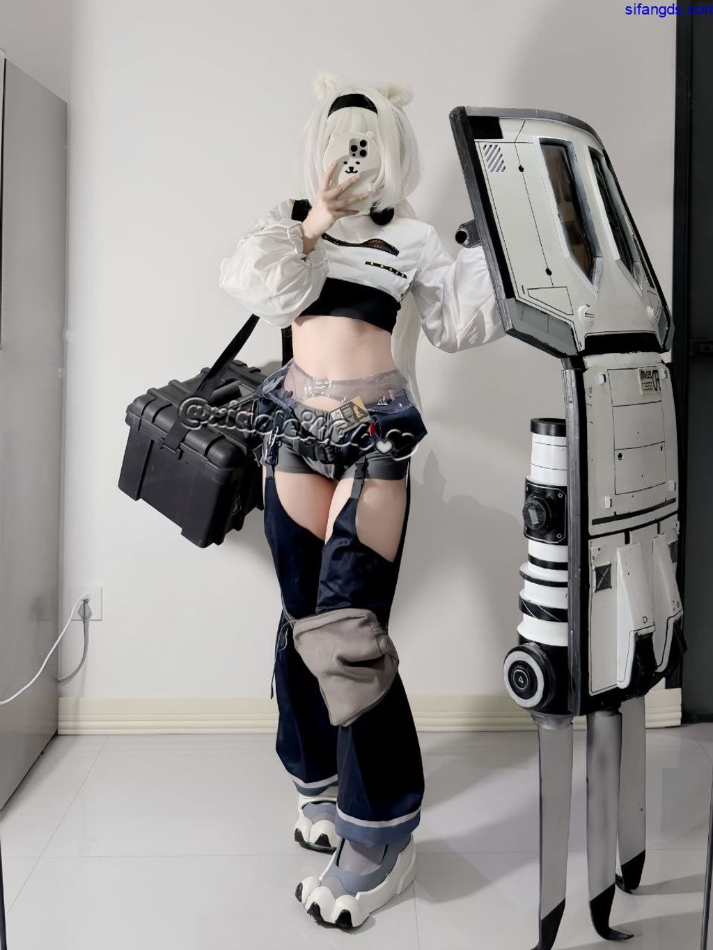 希尔薇: X颜值Coser 12月 露脸裸舞视图合集 (92 photos + 34 videos) 8 希尔薇: X颜值Coser 12月 露脸裸舞视图合集 (92 photos + 34 videos) 8