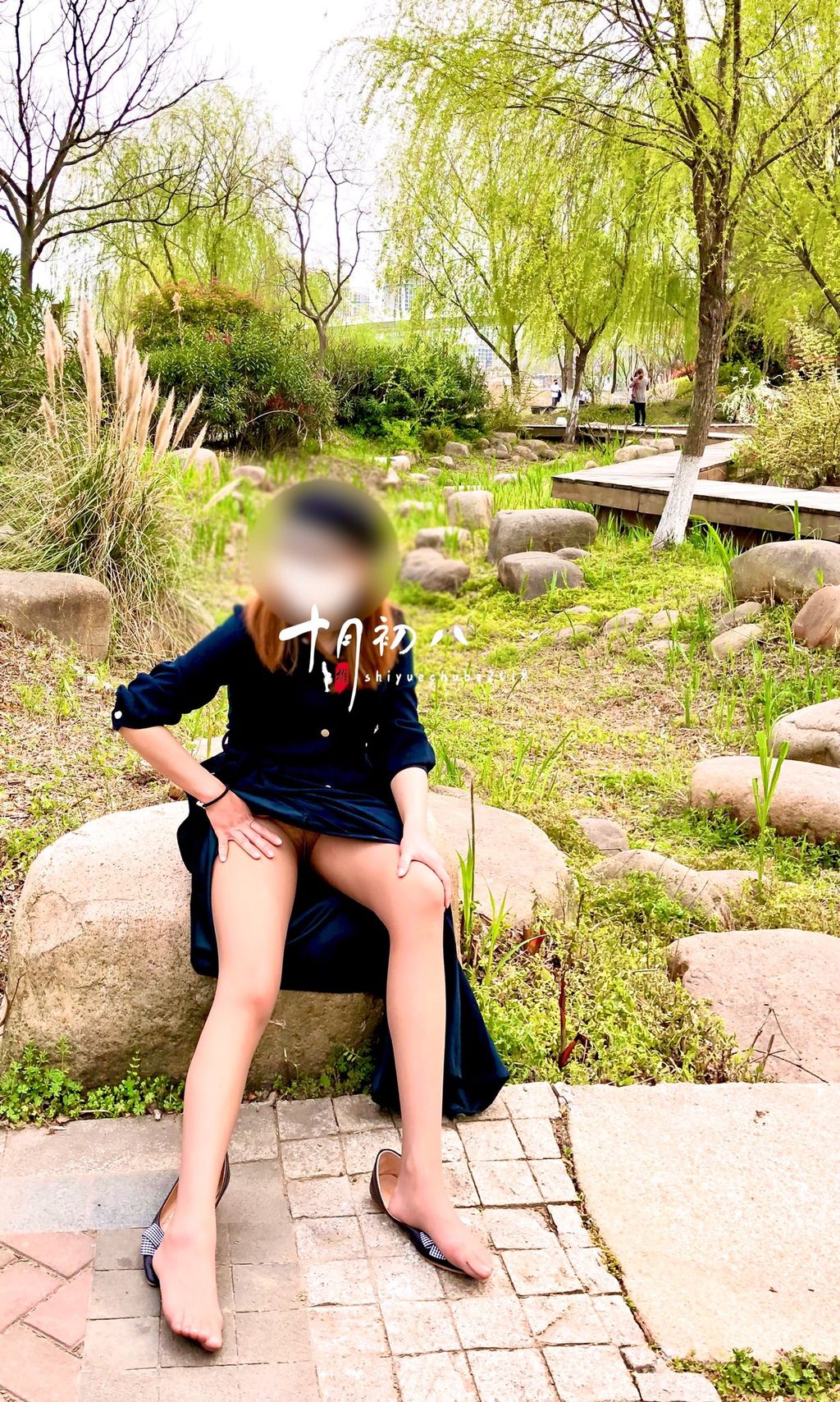十月初八: 人前露出私拍合集 (645 photos + 8 videos) 7 十月初八: 人前露出私拍合集 (645 photos + 8 videos) 7