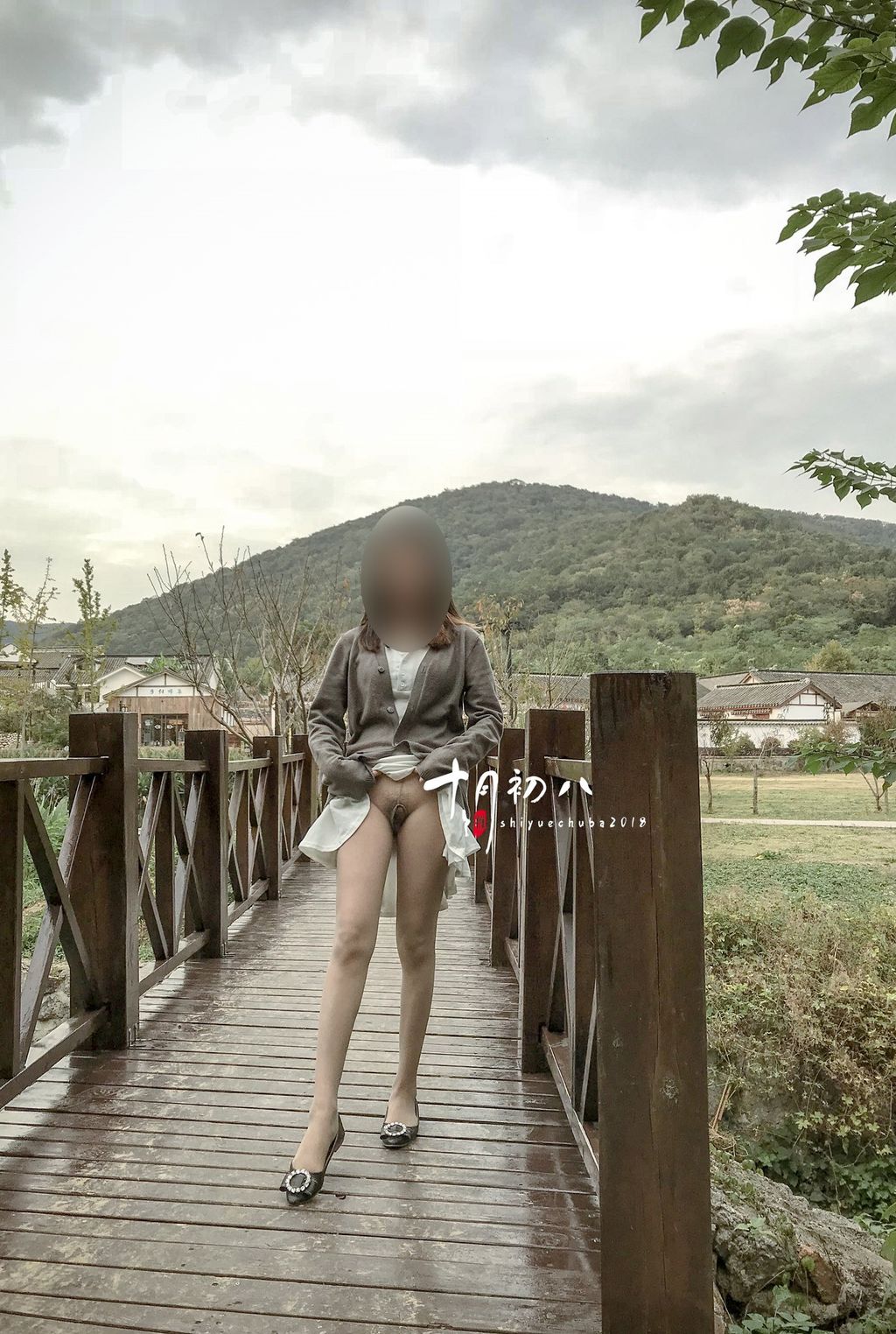 十月初八: 人前露出私拍合集 (645 photos + 8 videos) 12 十月初八: 人前露出私拍合集 (645 photos + 8 videos) 12
