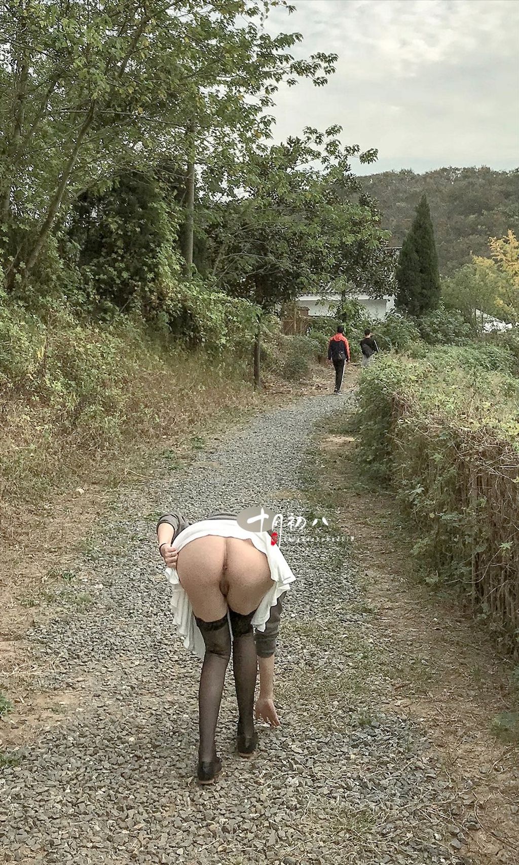 十月初八: 人前露出私拍合集 (645 photos + 8 videos) 14 十月初八: 人前露出私拍合集 (645 photos + 8 videos) 14