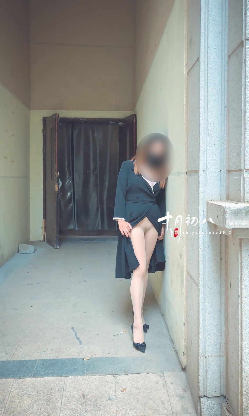 十月初八: 人前露出私拍合集 (645 photos + 8 videos) 4 十月初八: 人前露出私拍合集 (645 photos + 8 videos) 4