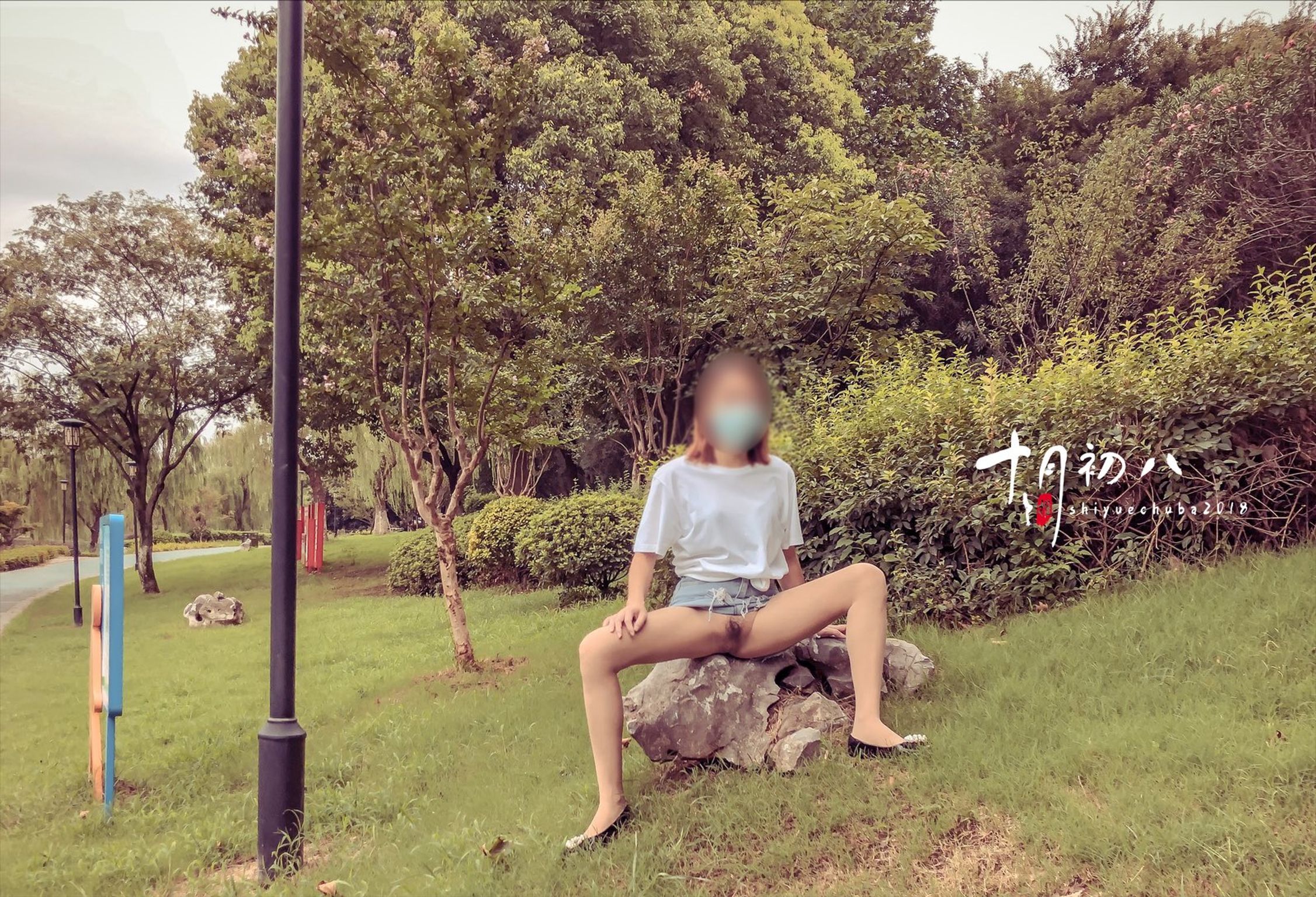 十月初八: 人前露出私拍合集 (645 photos + 8 videos) 5 十月初八: 人前露出私拍合集 (645 photos + 8 videos) 5