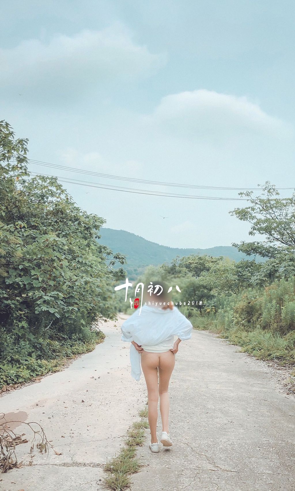 十月初八: 人前露出私拍合集 (645 photos + 8 videos) 5 十月初八: 人前露出私拍合集 (645 photos + 8 videos) 5