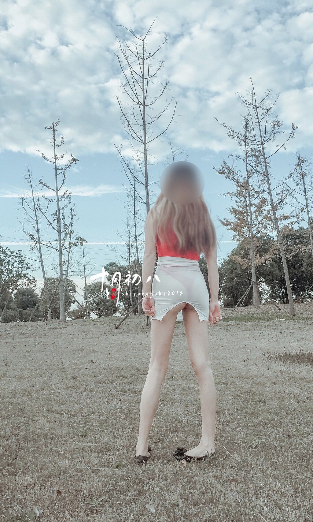 十月初八: 人前露出私拍合集 (645 photos + 8 videos) 11 十月初八: 人前露出私拍合集 (645 photos + 8 videos) 11
