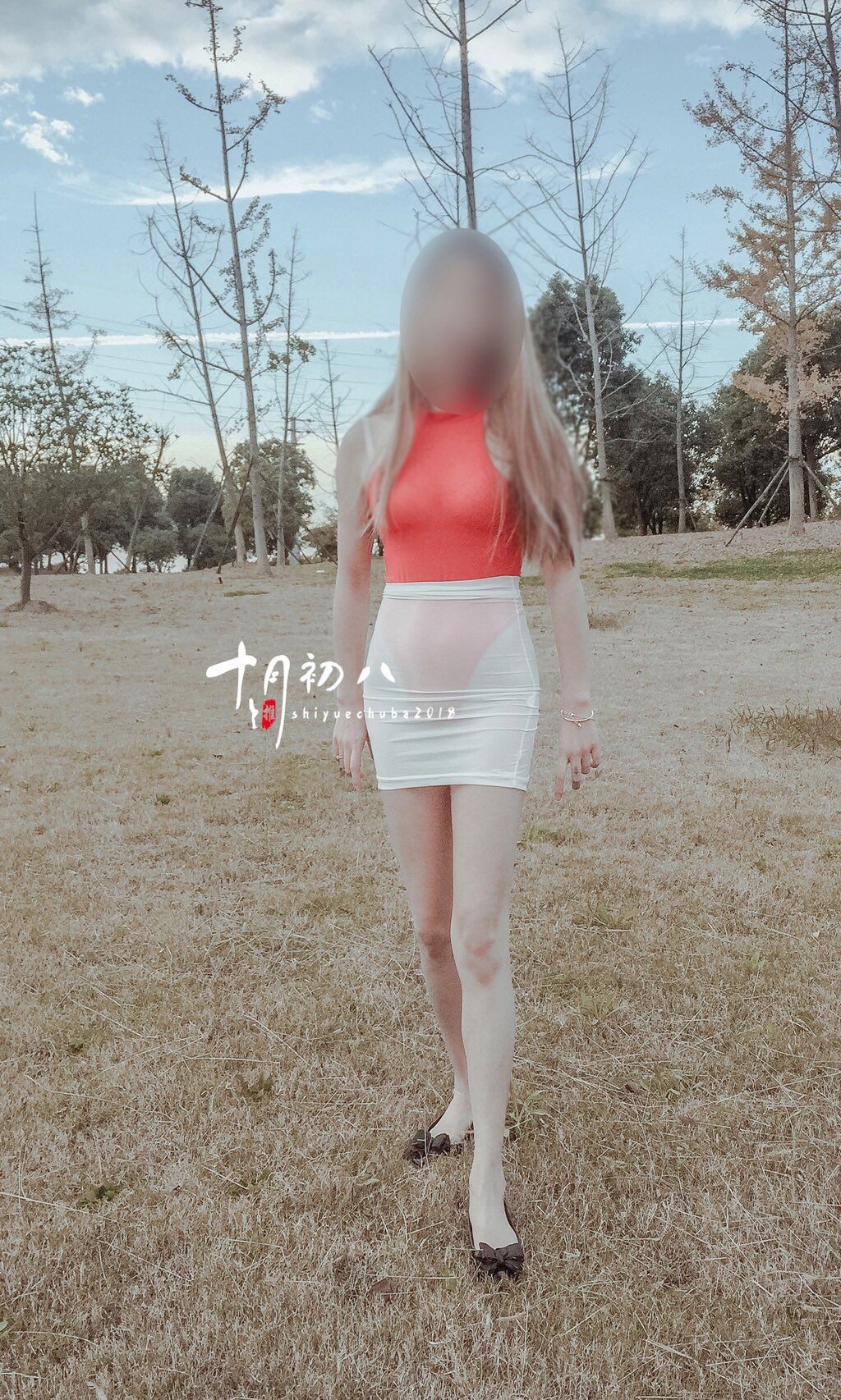 十月初八: 人前露出私拍合集 (645 photos + 8 videos) 12 十月初八: 人前露出私拍合集 (645 photos + 8 videos) 12