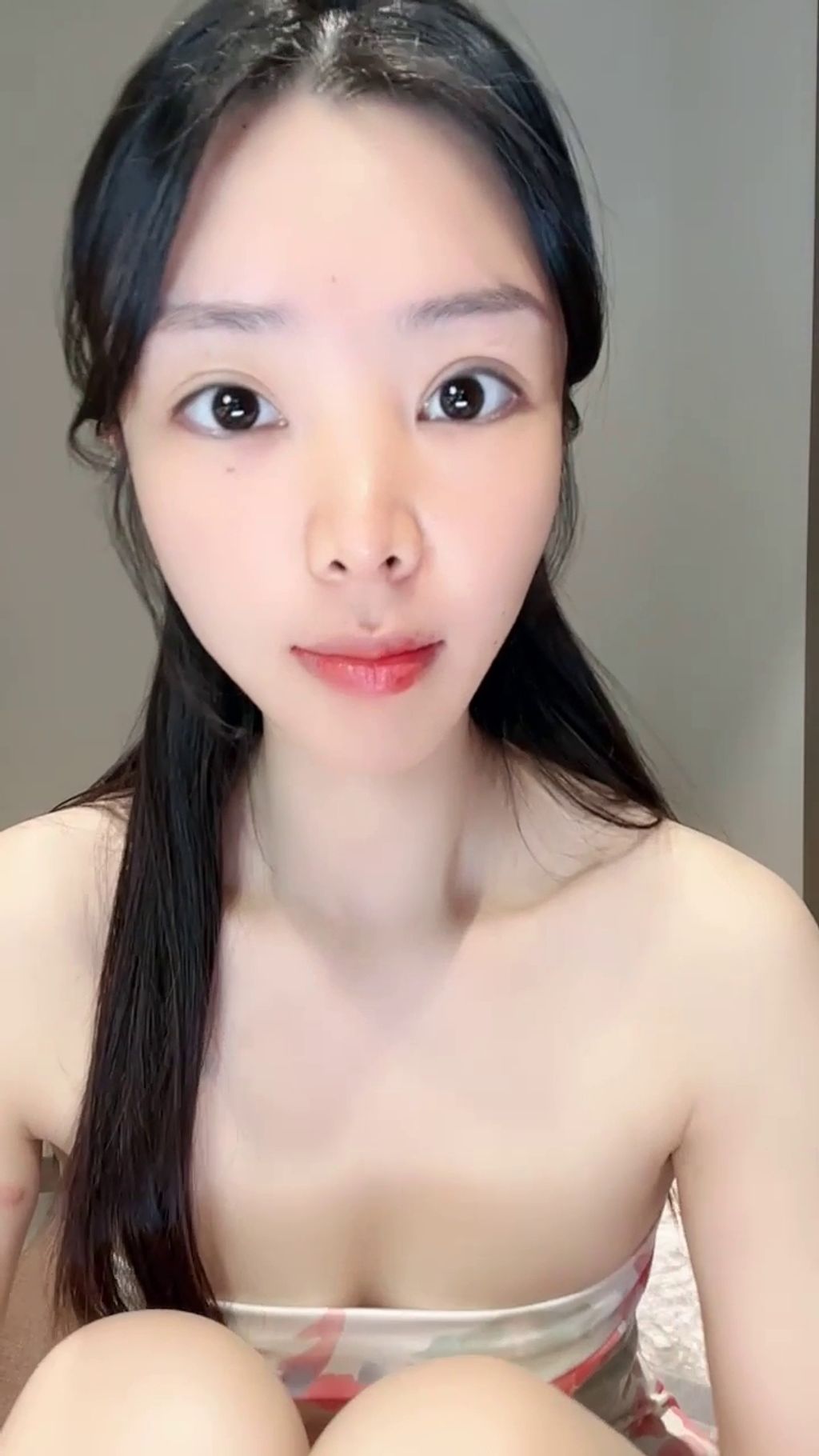 小爱: 舞蹈系气质女神 妖娆热舞 激烈喷水 (53 photos + 3 videos) 7 小爱: 舞蹈系气质女神 妖娆热舞 激烈喷水 (53 photos + 3 videos) 7