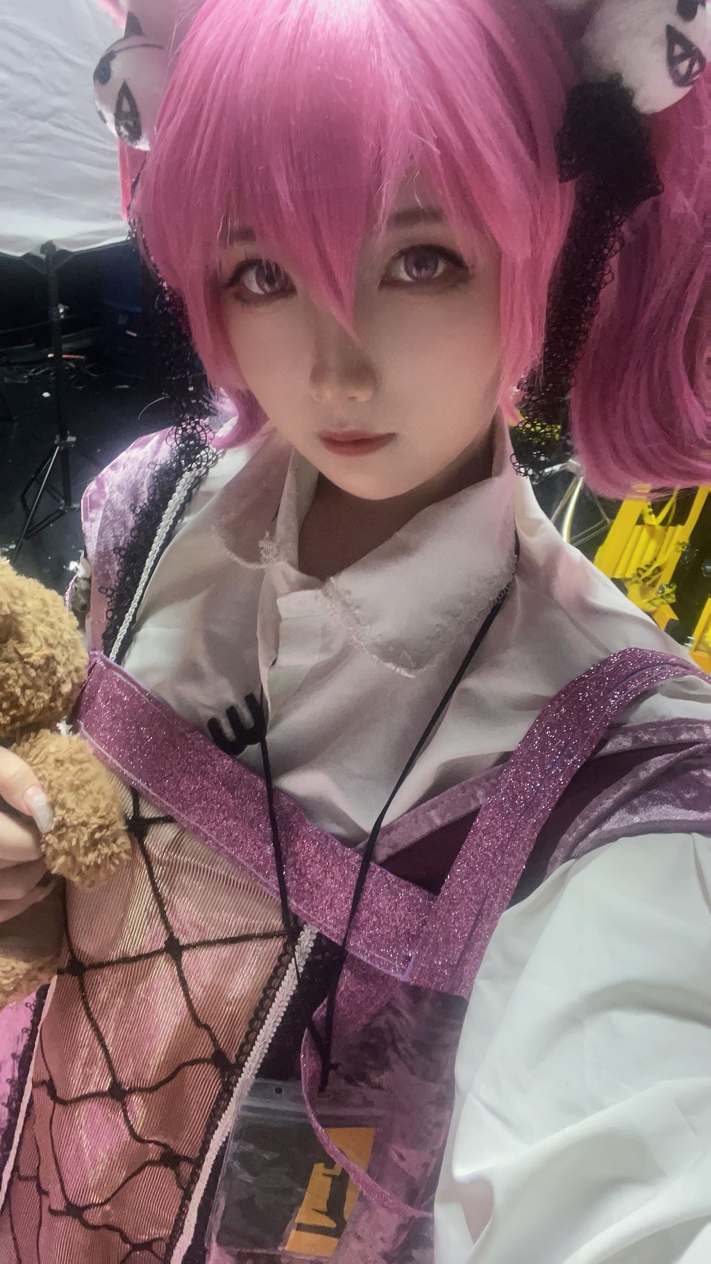 Coser@小和甜酒: 明日方舟-巫恋 (44 photos + 1 video) 15 Coser@小和甜酒: 明日方舟-巫恋 (44 photos + 1 video) 15