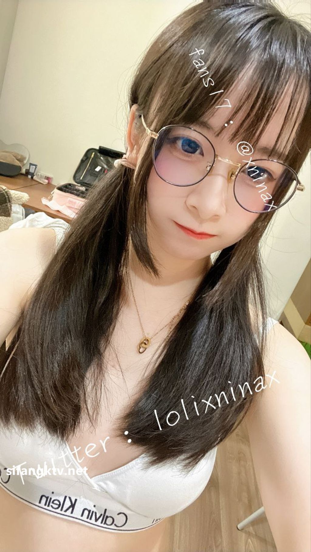 lolixnixax(小只马妮娜): 超级可爱的双马尾福利姬 #01 (395 photos + 79 videos) 11 lolixnixax(小只马妮娜): 超级可爱的双马尾福利姬 #01 (395 photos + 79 videos) 11