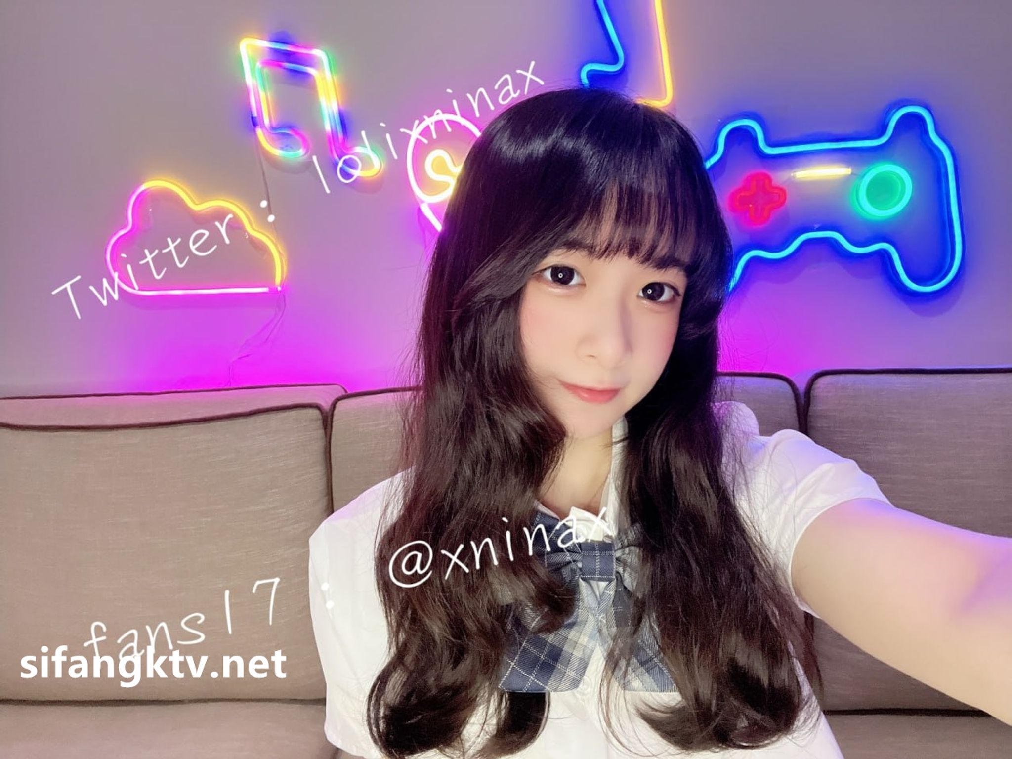 lolixnixax(小只马妮娜): 超级可爱的双马尾福利姬 #01 (395 photos + 79 videos) 5 lolixnixax(小只马妮娜): 超级可爱的双马尾福利姬 #01 (395 photos + 79 videos) 5