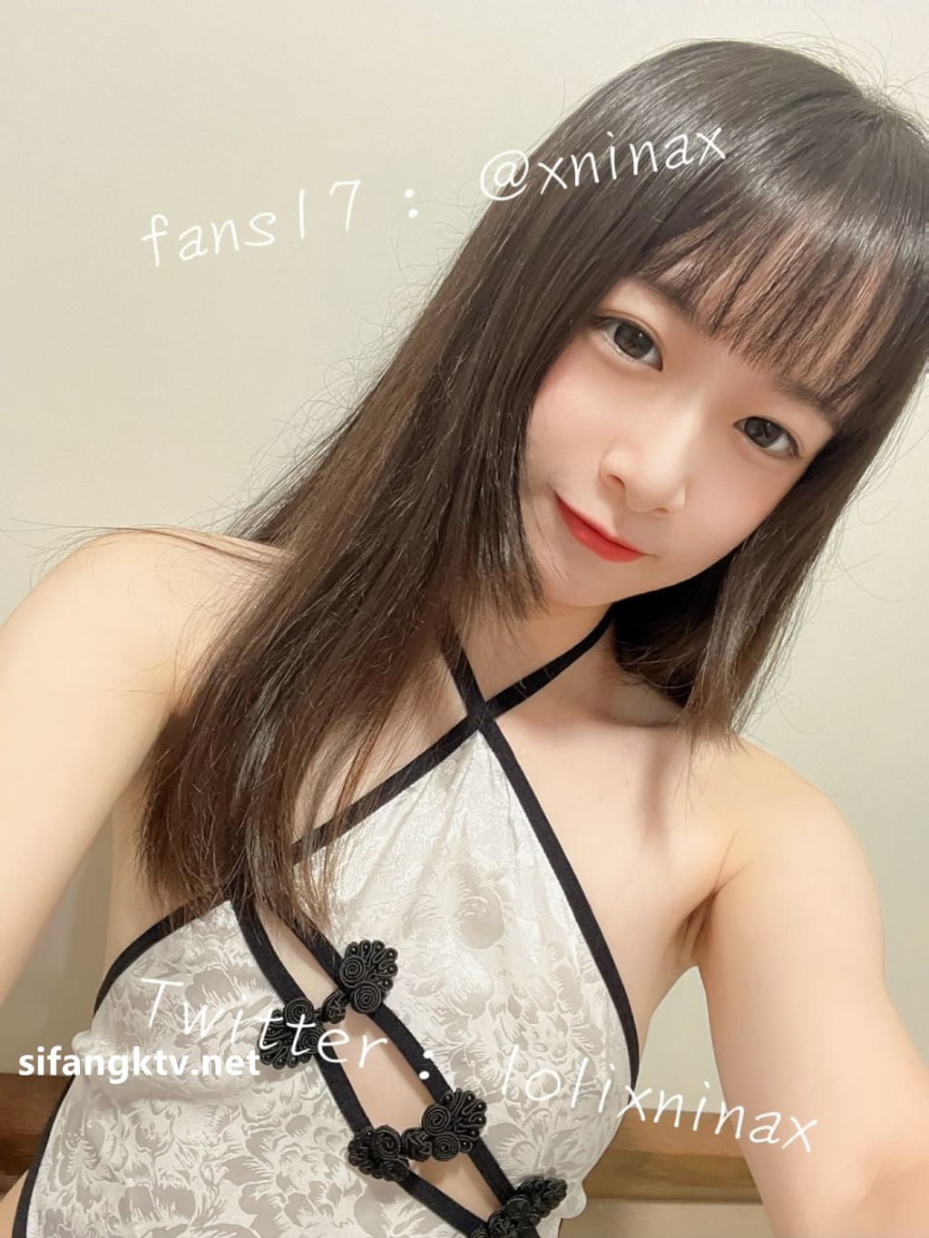 lolixnixax(小只马妮娜): 超级可爱的双马尾福利姬 #01 (395 photos + 79 videos) 10 lolixnixax(小只马妮娜): 超级可爱的双马尾福利姬 #01 (395 photos + 79 videos) 10