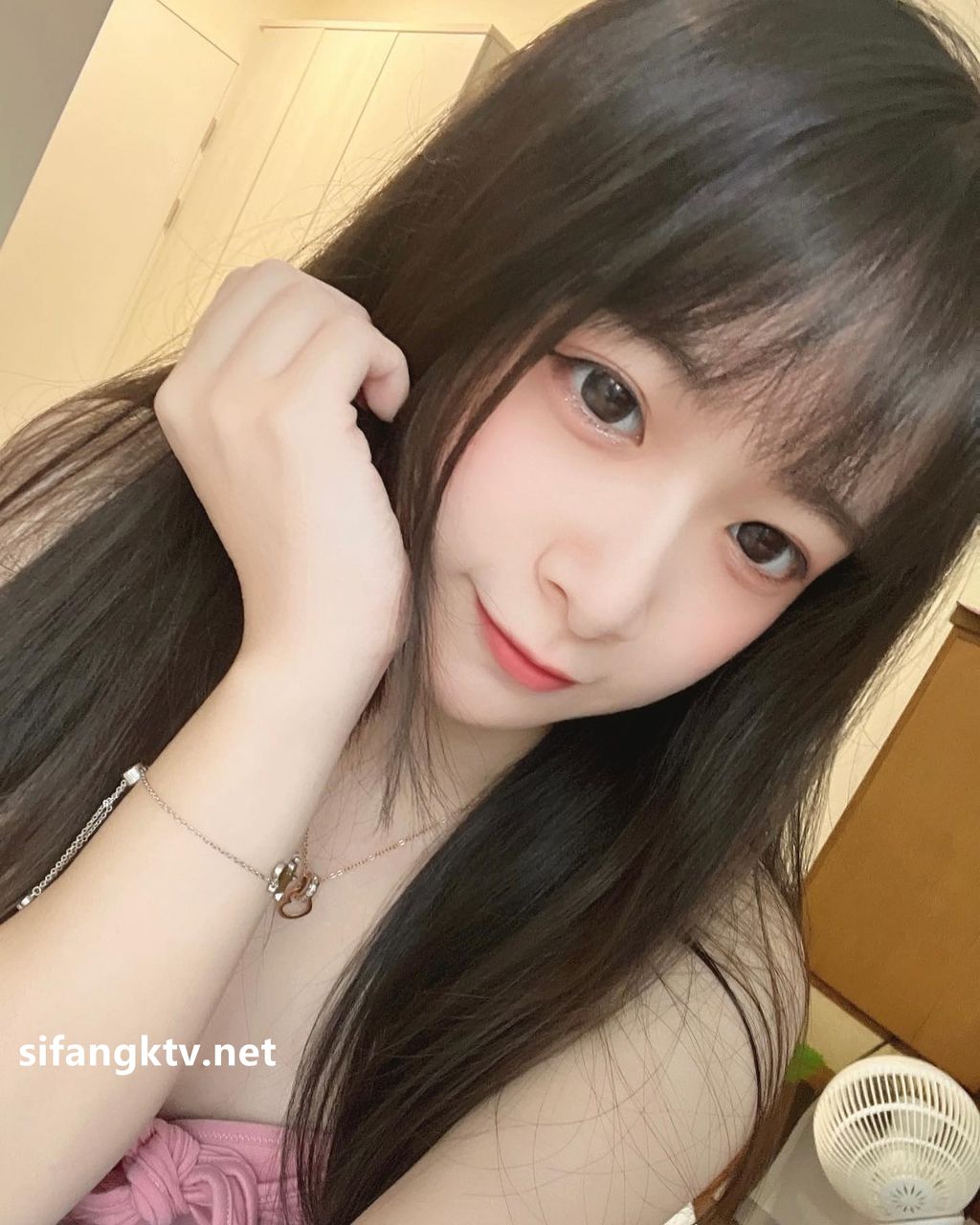 lolixnixax(小只马妮娜): 超级可爱的双马尾福利姬 #01 (395 photos + 79 videos) 15 lolixnixax(小只马妮娜): 超级可爱的双马尾福利姬 #01 (395 photos + 79 videos) 15