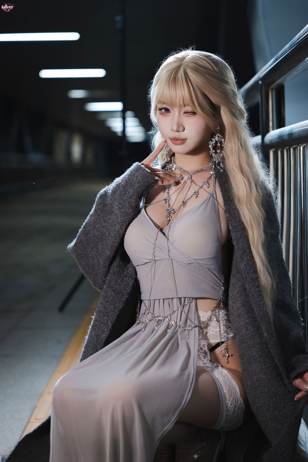 Coser@柒柒要乖哦: 灰姑娘·辛德瑞拉同人晚礼裙 (97 photos) 17 Coser@柒柒要乖哦: 灰姑娘·辛德瑞拉同人晚礼裙 (97 photos) 17