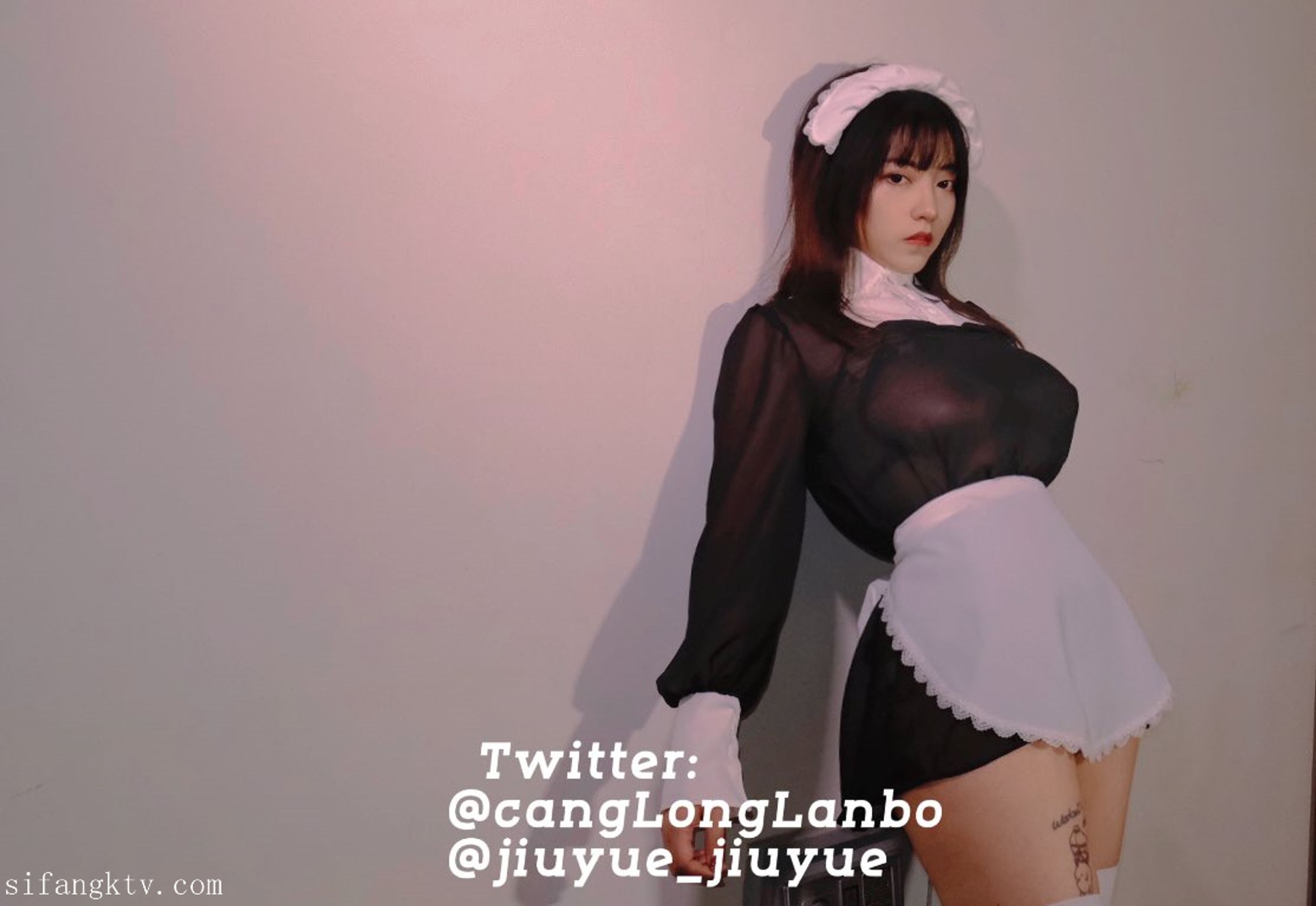 酒月: 极品巨乳 人前露出私拍 (708 photos + 29 videos) 11 酒月: 极品巨乳 人前露出私拍 (708 photos + 29 videos) 11