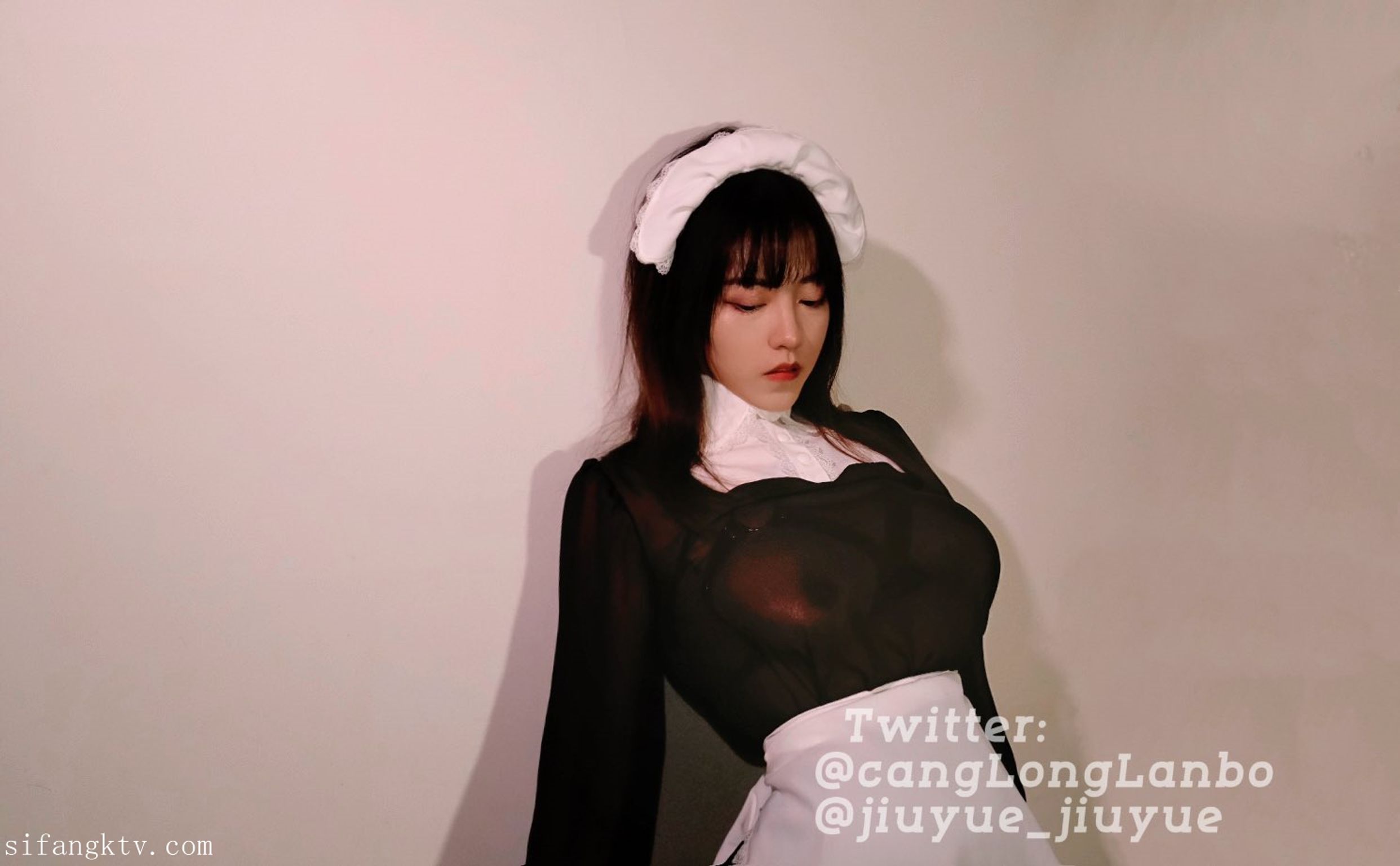 酒月: 极品巨乳 人前露出私拍 (708 photos + 29 videos) 12 酒月: 极品巨乳 人前露出私拍 (708 photos + 29 videos) 12