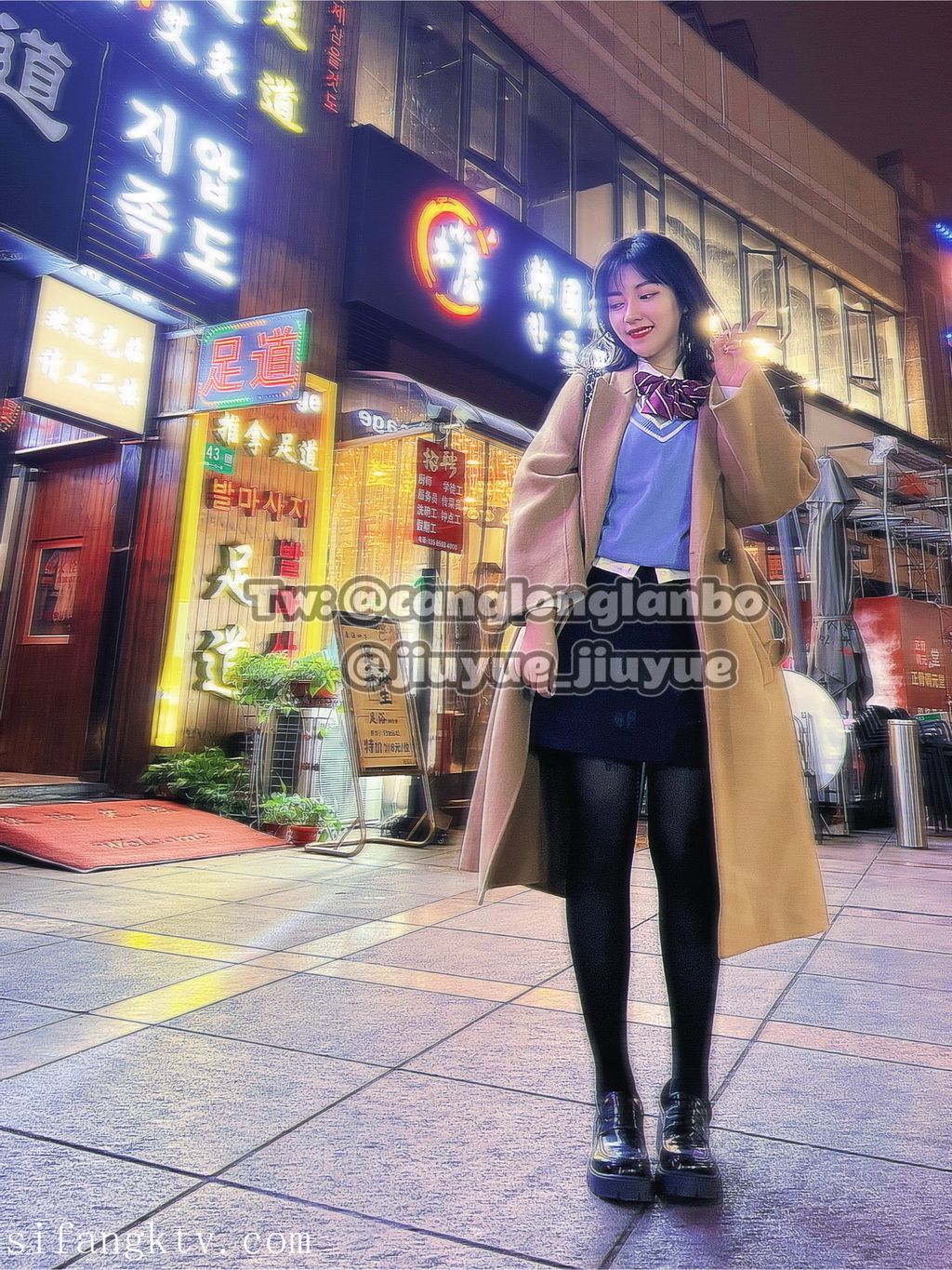 酒月: 极品巨乳 人前露出私拍 (708 photos + 29 videos) 18 酒月: 极品巨乳 人前露出私拍 (708 photos + 29 videos) 18