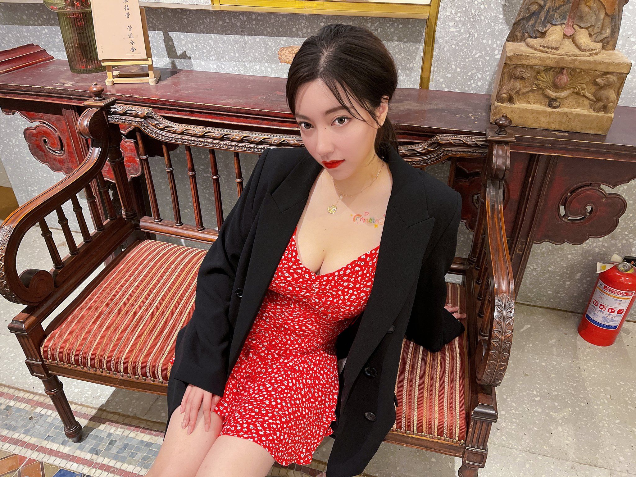 酒月: 极品巨乳 人前露出私拍 (708 photos + 29 videos) 1 酒月: 极品巨乳 人前露出私拍 (708 photos + 29 videos) 1