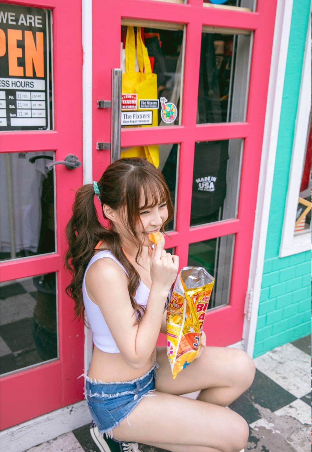 Sandy Wu (元元): 吳婕安寫真書 元氣東京 數位完全版 (236 photos) 8 Sandy Wu (元元): 吳婕安寫真書 元氣東京 數位完全版 (236 photos) 8