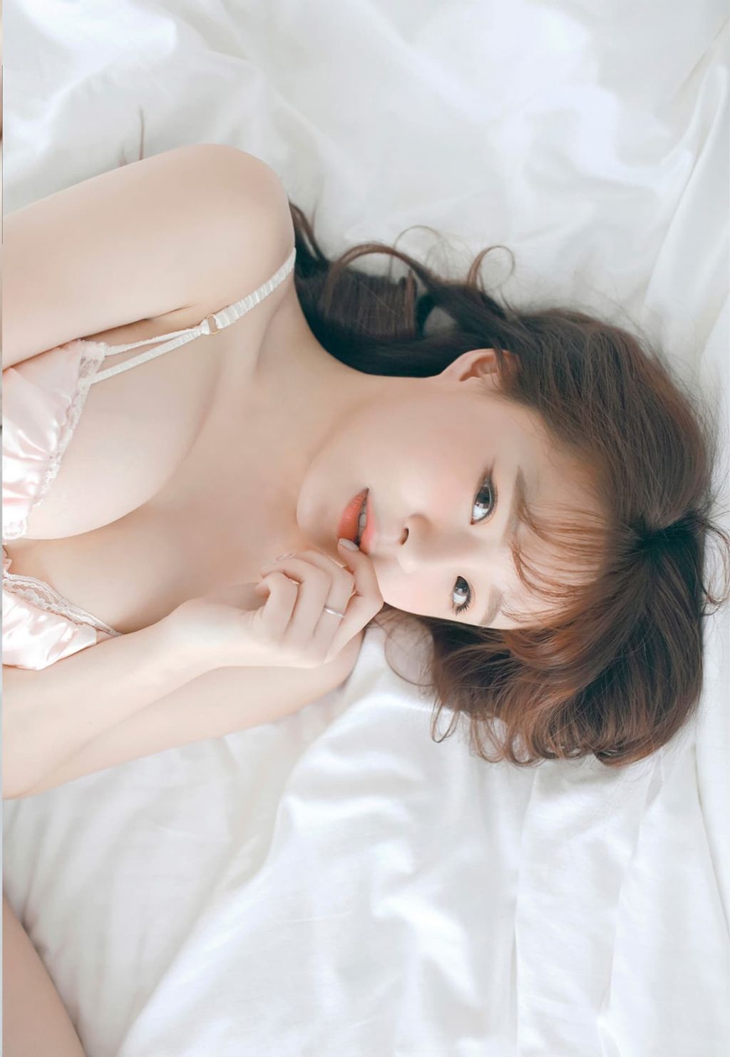 Sandy Wu (元元): 吳婕安寫真書 元氣東京 數位完全版 (236 photos) 0 Sandy Wu (元元): 吳婕安寫真書 元氣東京 數位完全版 (236 photos) 0
