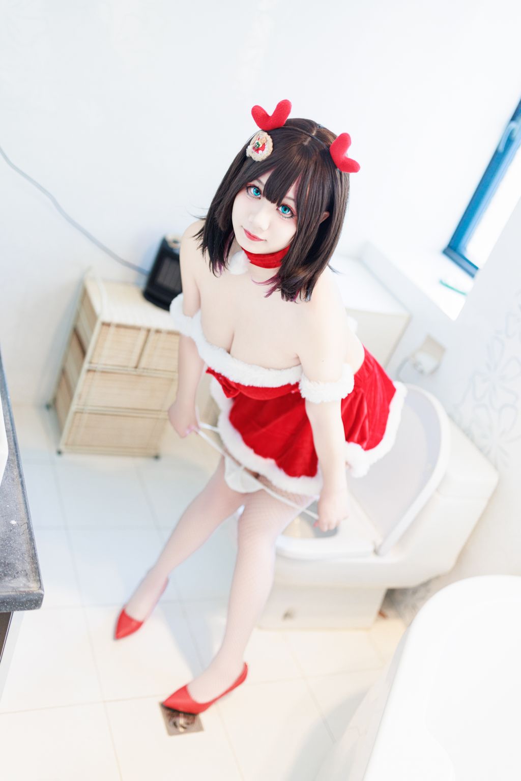 Coser@阿雪雪: 圣诞居家 (83 photos + 2 videos) 11 Coser@阿雪雪: 圣诞居家 (83 photos + 2 videos) 11