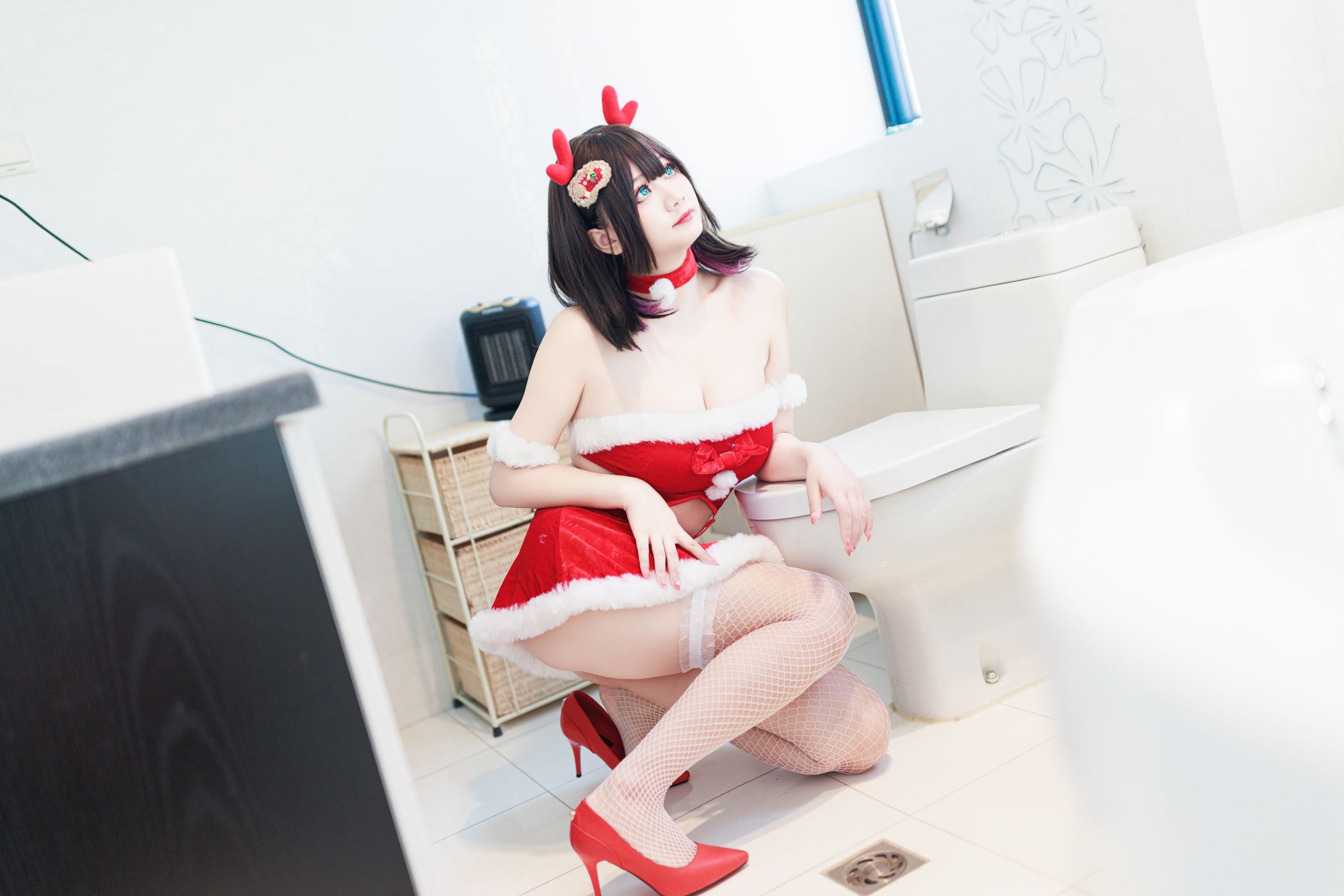 Coser@阿雪雪: 圣诞居家 (83 photos + 2 videos) 15 Coser@阿雪雪: 圣诞居家 (83 photos + 2 videos) 15