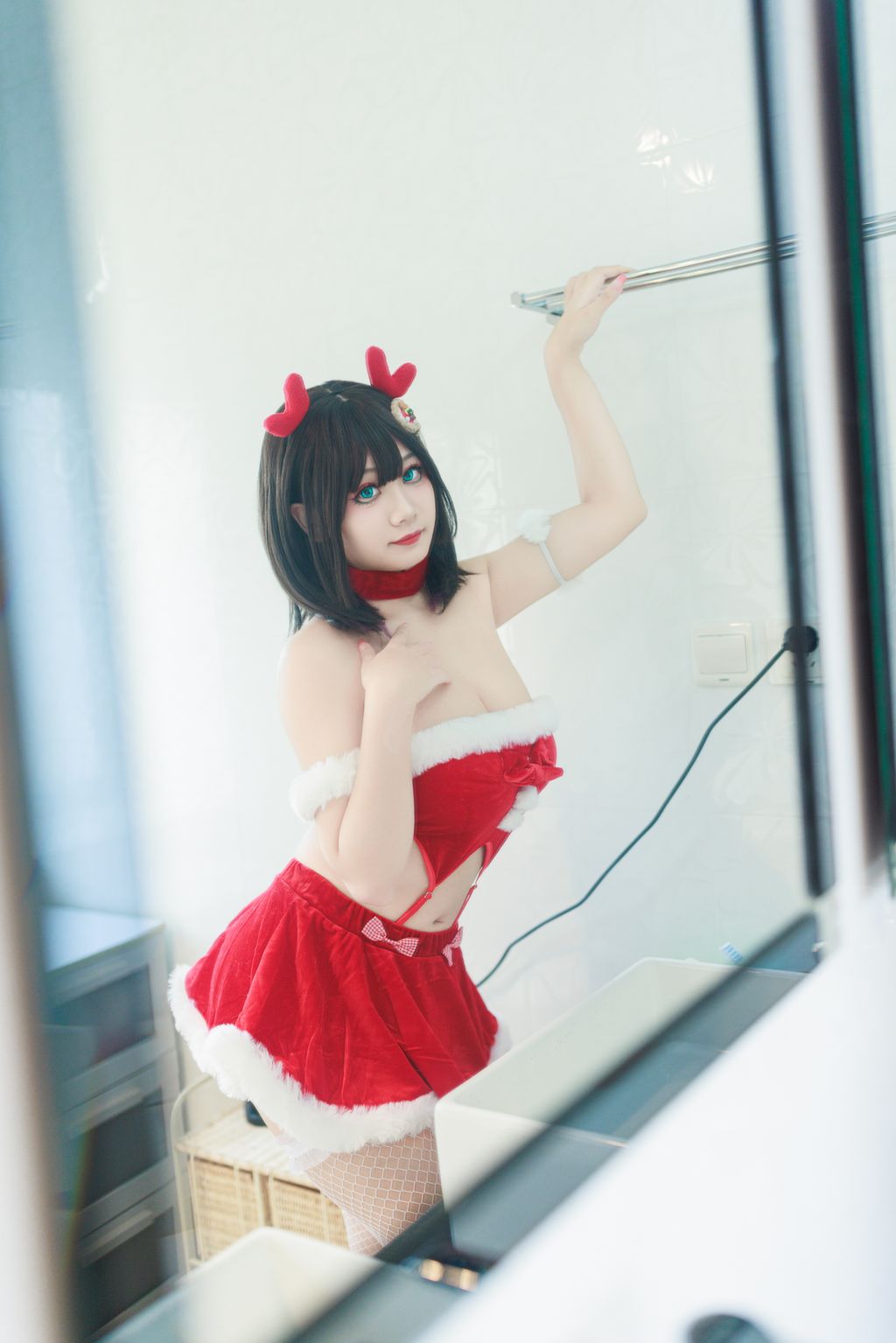 Coser@阿雪雪: 圣诞居家 (83 photos + 2 videos) 16 Coser@阿雪雪: 圣诞居家 (83 photos + 2 videos) 16