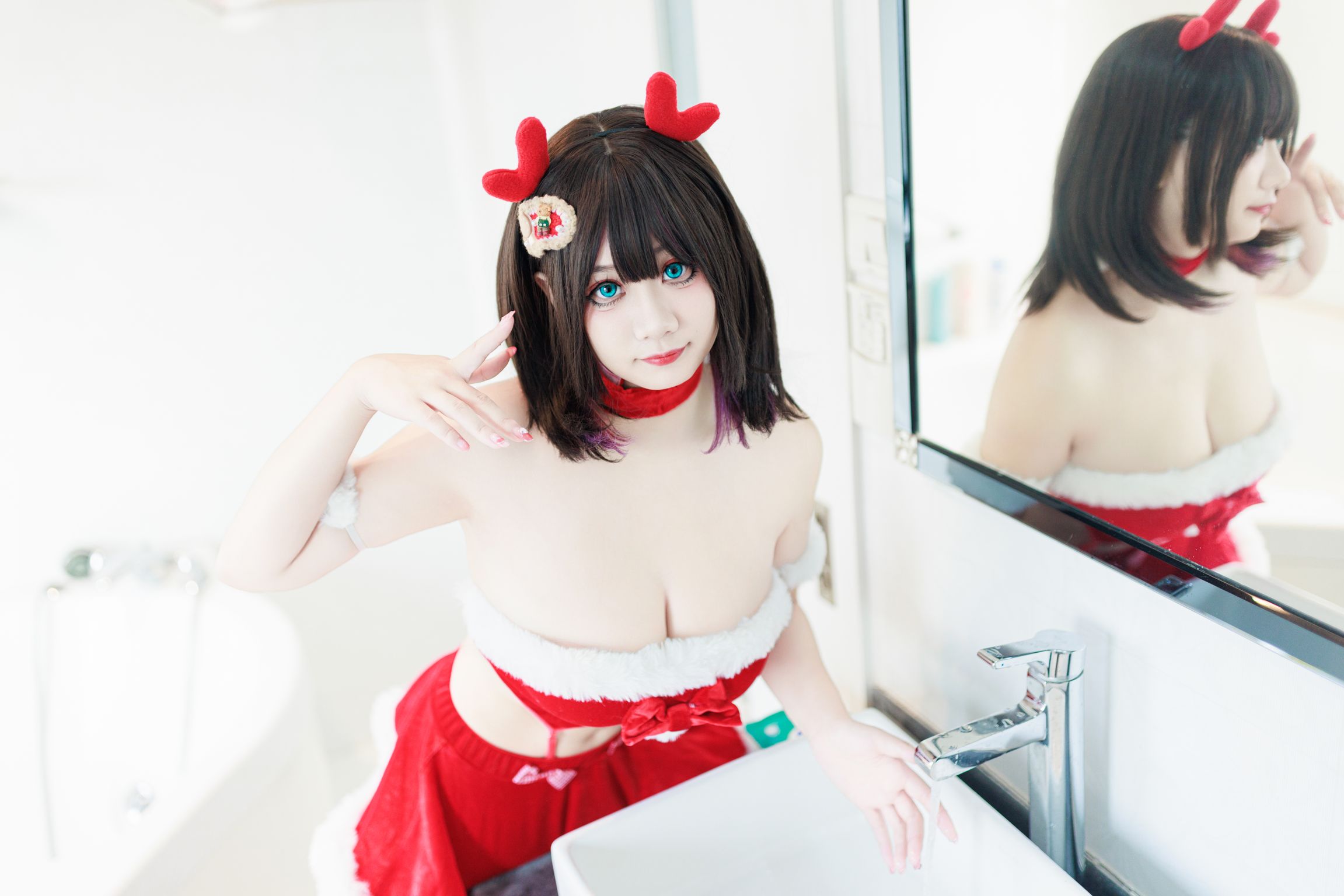 Coser@阿雪雪: 圣诞居家 (83 photos + 2 videos) 17 Coser@阿雪雪: 圣诞居家 (83 photos + 2 videos) 17