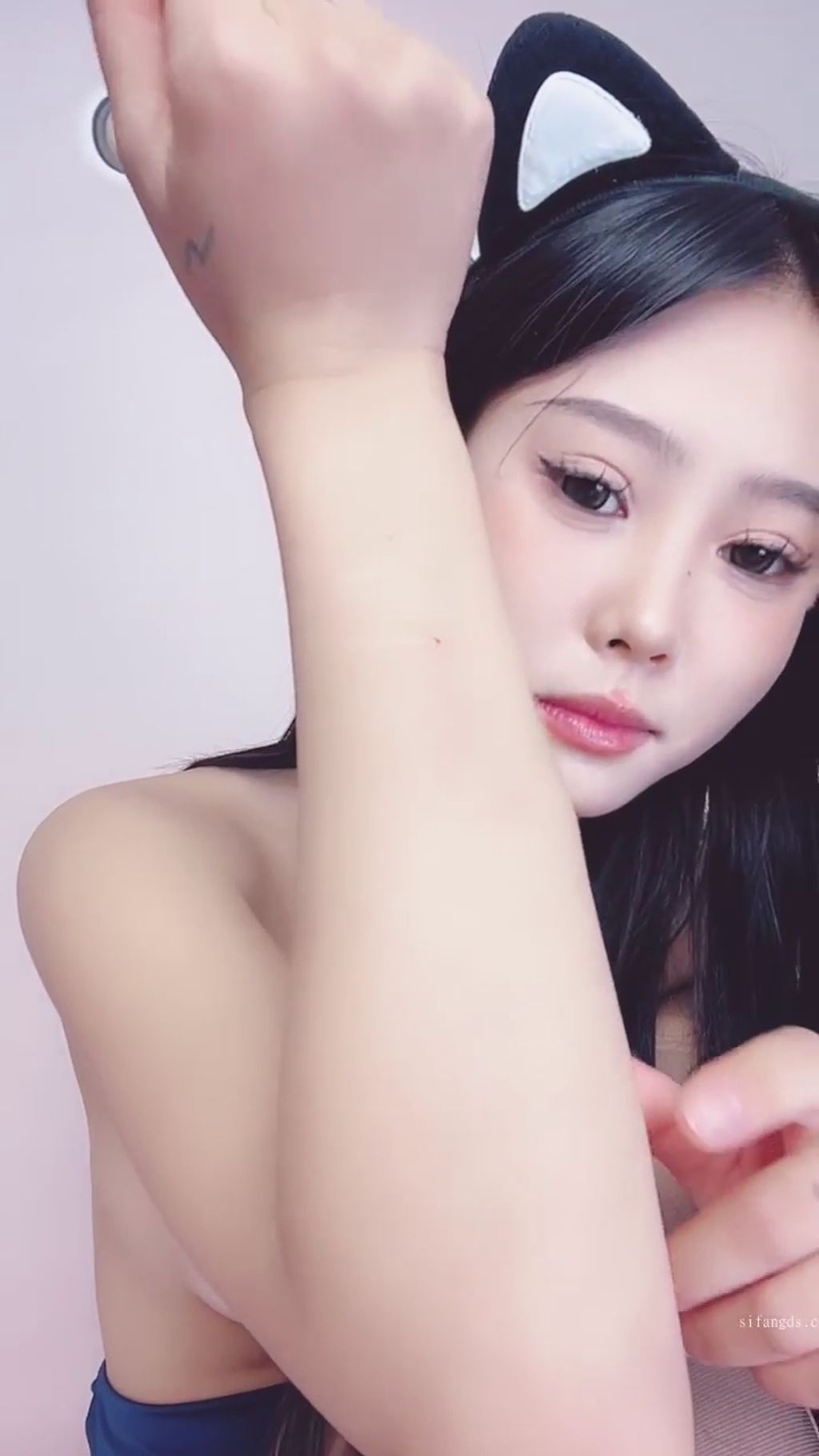 19水嫩: 黑丝女神 高跟女仆装 (48 photos + 8 videos) 6 19水嫩: 黑丝女神 高跟女仆装 (48 photos + 8 videos) 6