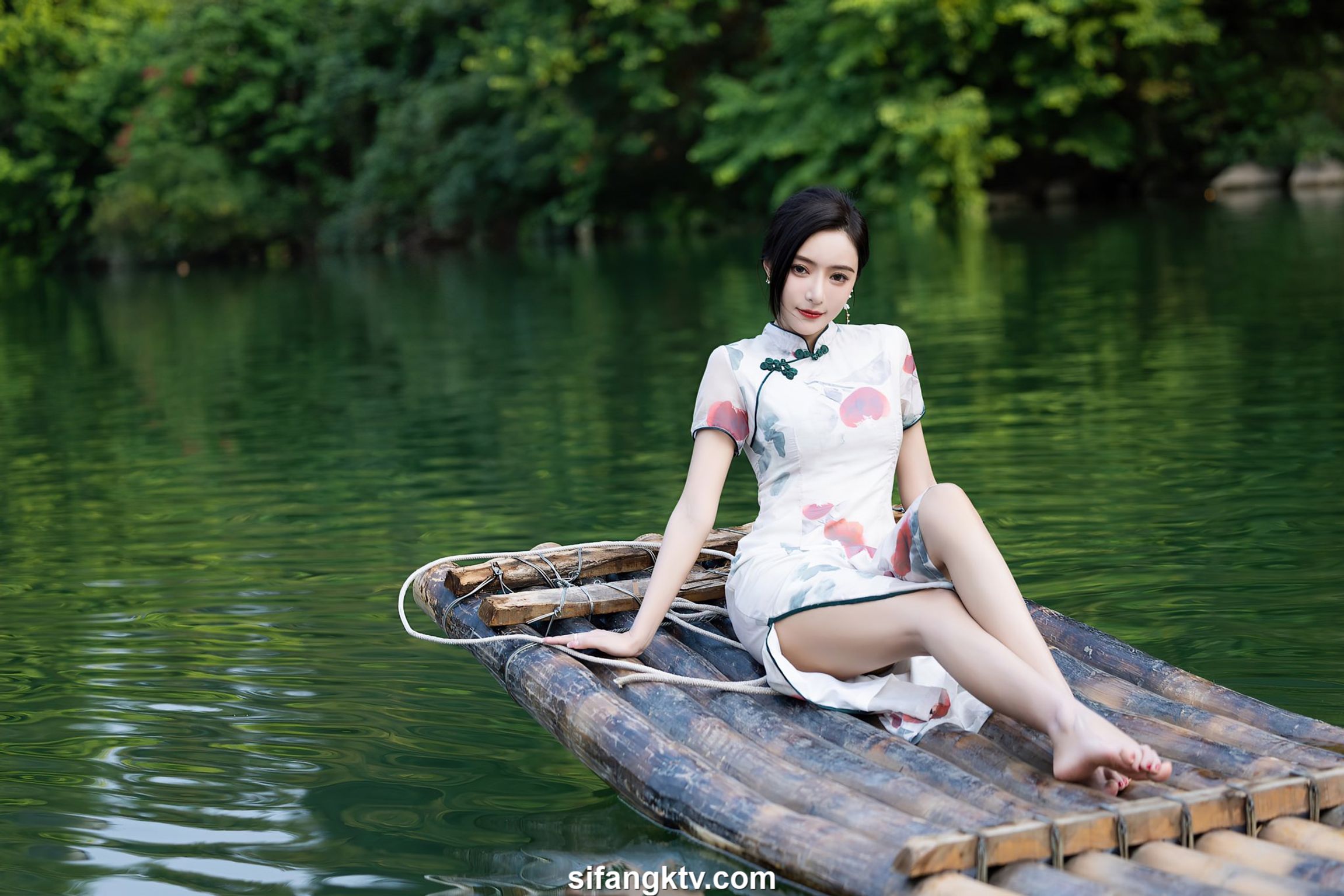 啸啸: 大神摄影合集 (1215 photos + 435 videos) 0 啸啸: 大神摄影合集 (1215 photos + 435 videos) 0