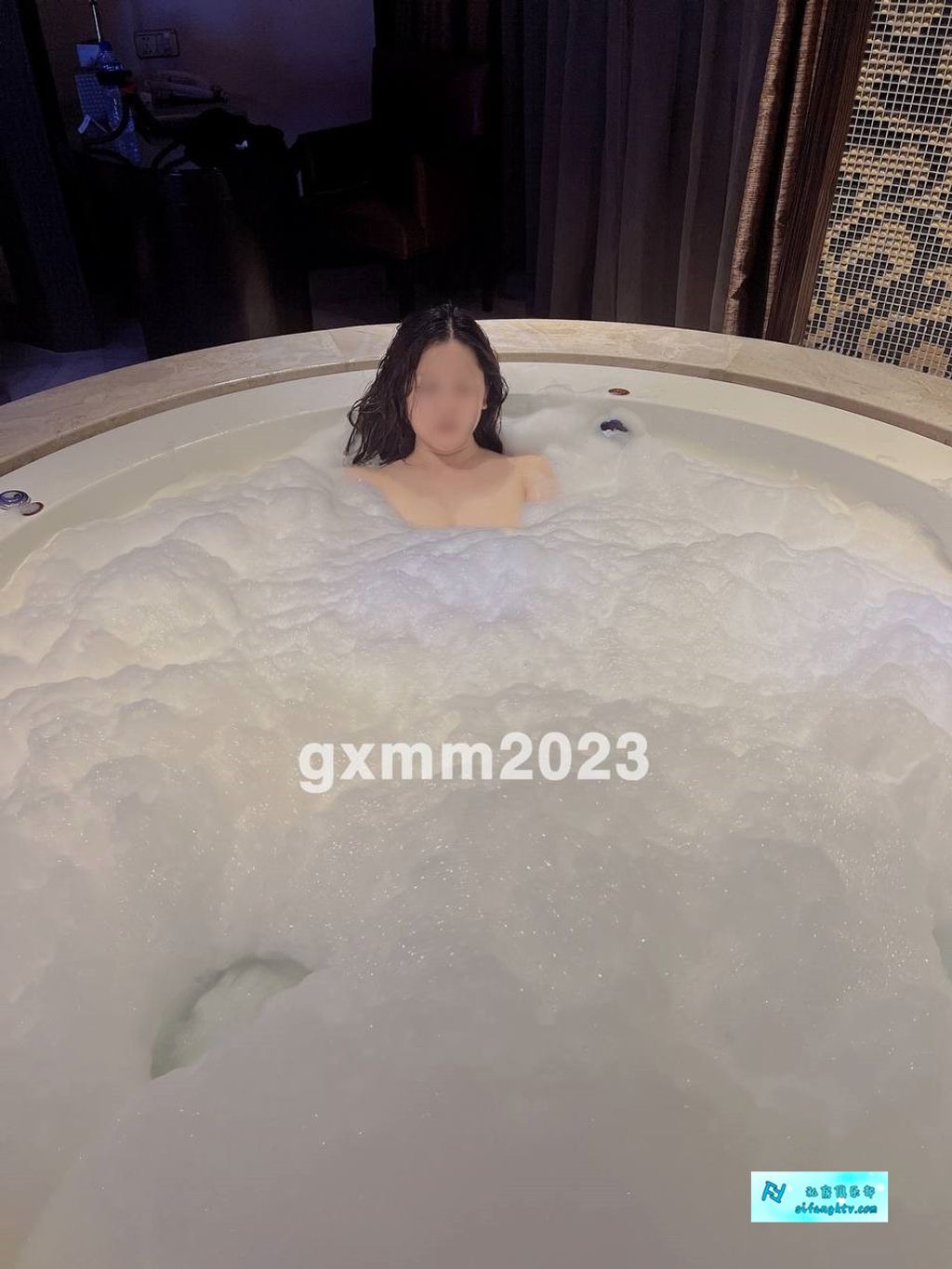 狗婷gxmm: 极品蛮腰肥臀反差母私拍完整版视图 (354 photos + 152 videos) 12 狗婷gxmm: 极品蛮腰肥臀反差母私拍完整版视图 (354 photos + 152 videos) 12