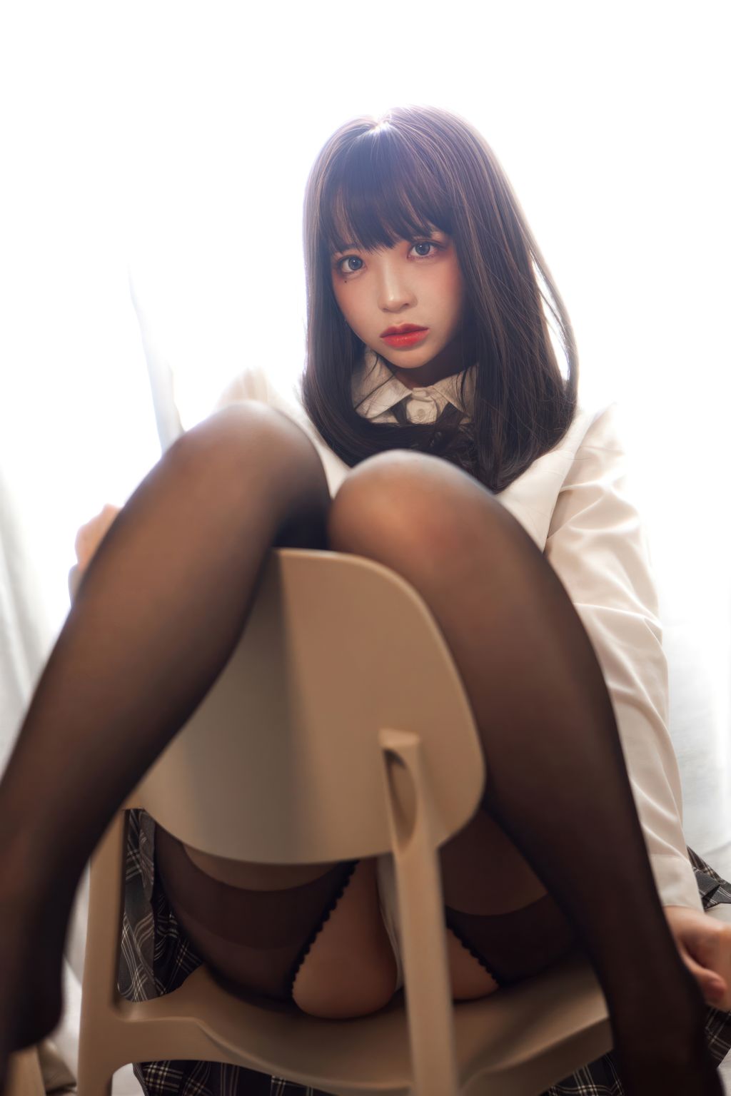 Coser@疯猫ss: 黑丝格子裙 (40 photos)