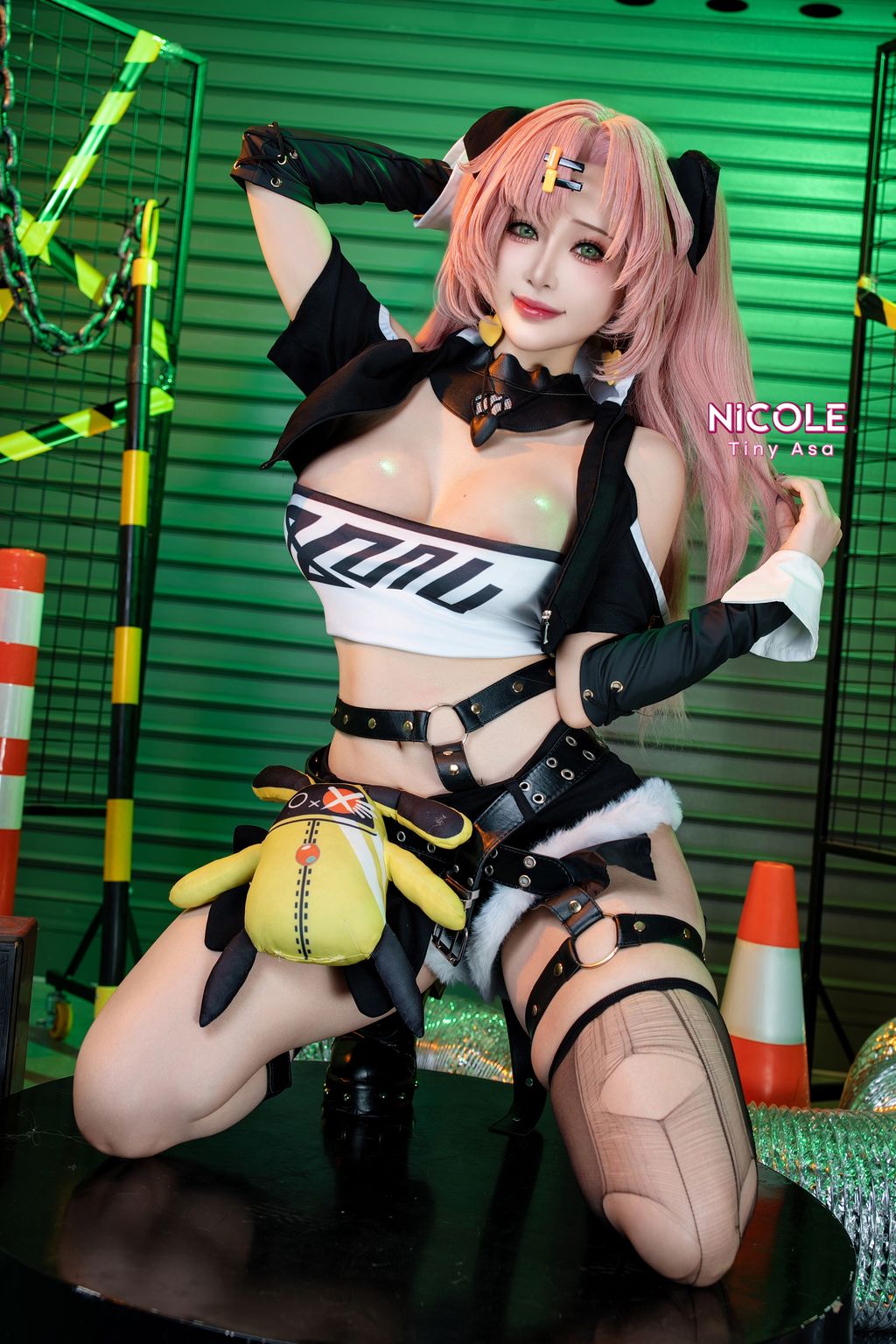 Coser@Tiny Asa: 绝区零 妮可 (42 photos + 1 video)