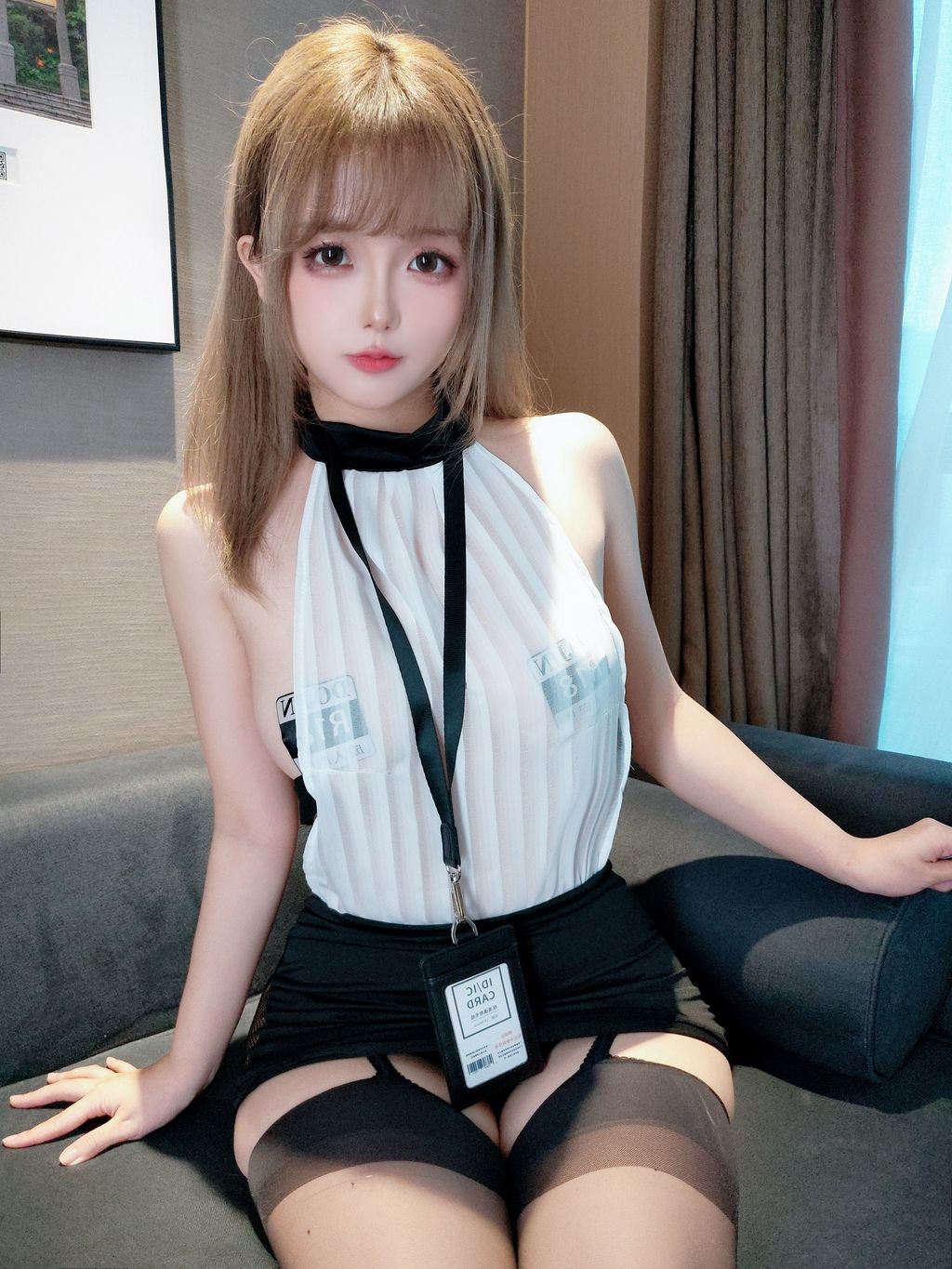 Coser@日奈娇: 小秘书 (107 photos + 4 videos)