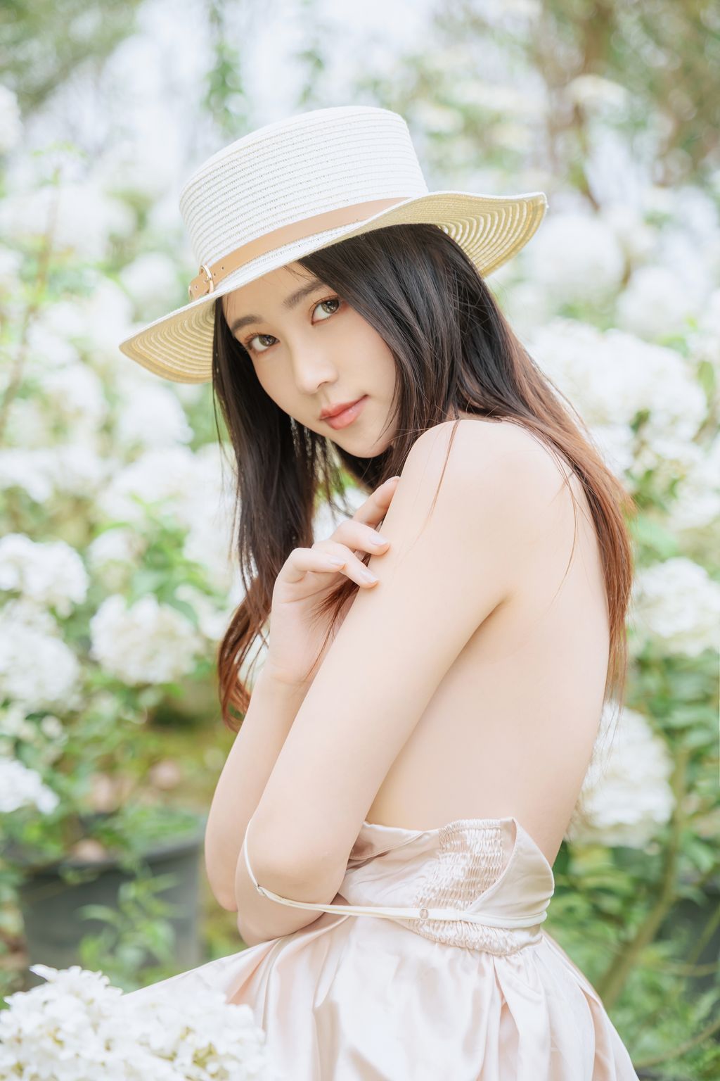 Coser@年年Nnian: 木绣球 (82 photos) 0 Coser@年年Nnian: 木绣球 (82 photos) 0