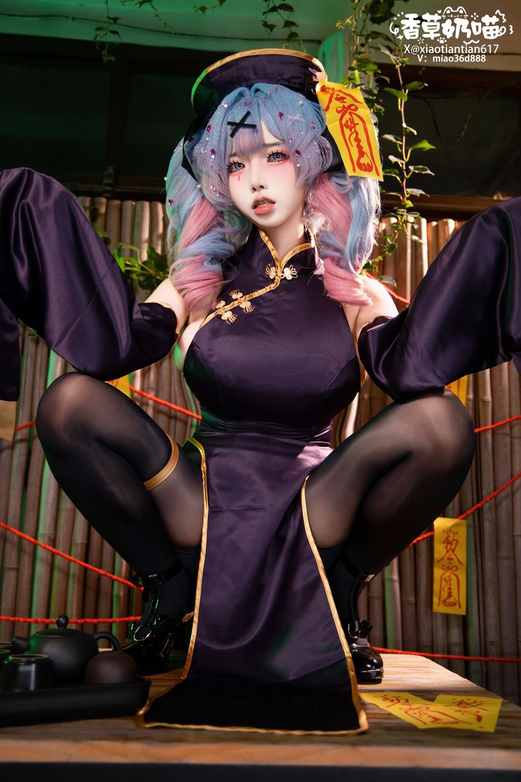 Coser@香草奶喵: 兔子洞小僵尸 (122 photos + 29 videos)