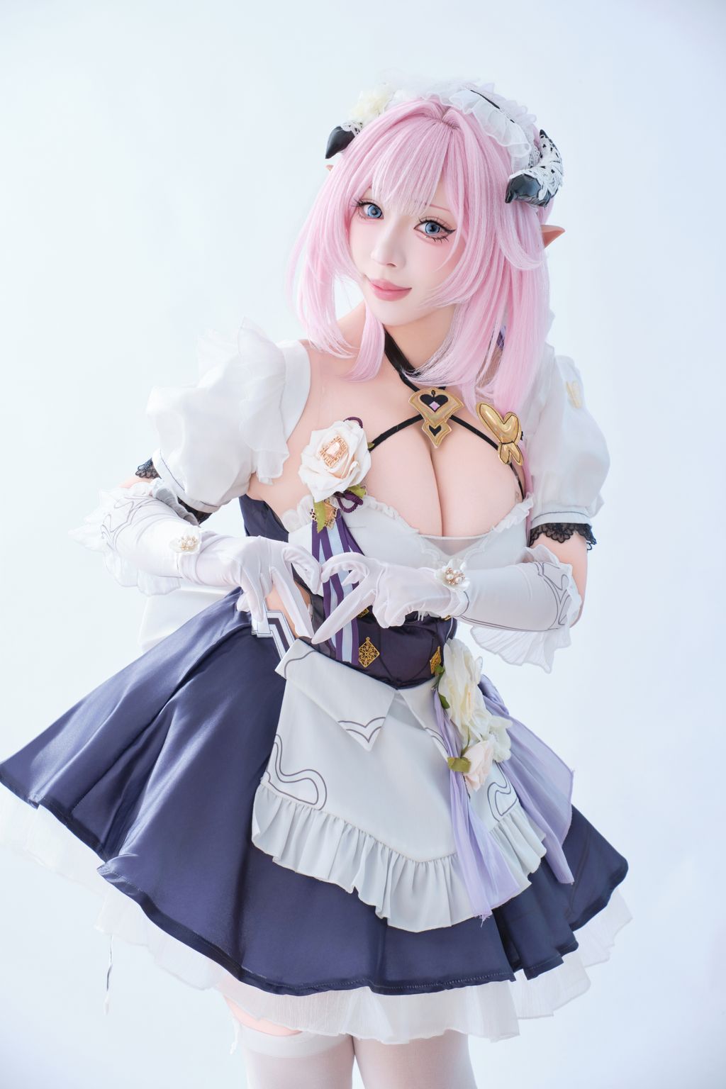 Coser@胡桃猫Kurumineko: 崩坏三 爱莉希雅 女仆 (125 photos + 3 videos) 8 Coser@胡桃猫Kurumineko: 崩坏三 爱莉希雅 女仆 (125 photos + 3 videos) 8