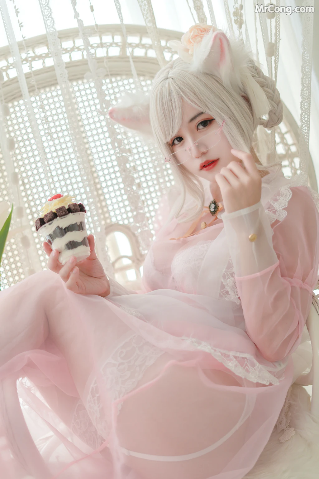 Coser@小仓千代w No.007: 透明女仆粉色 (24 photos)