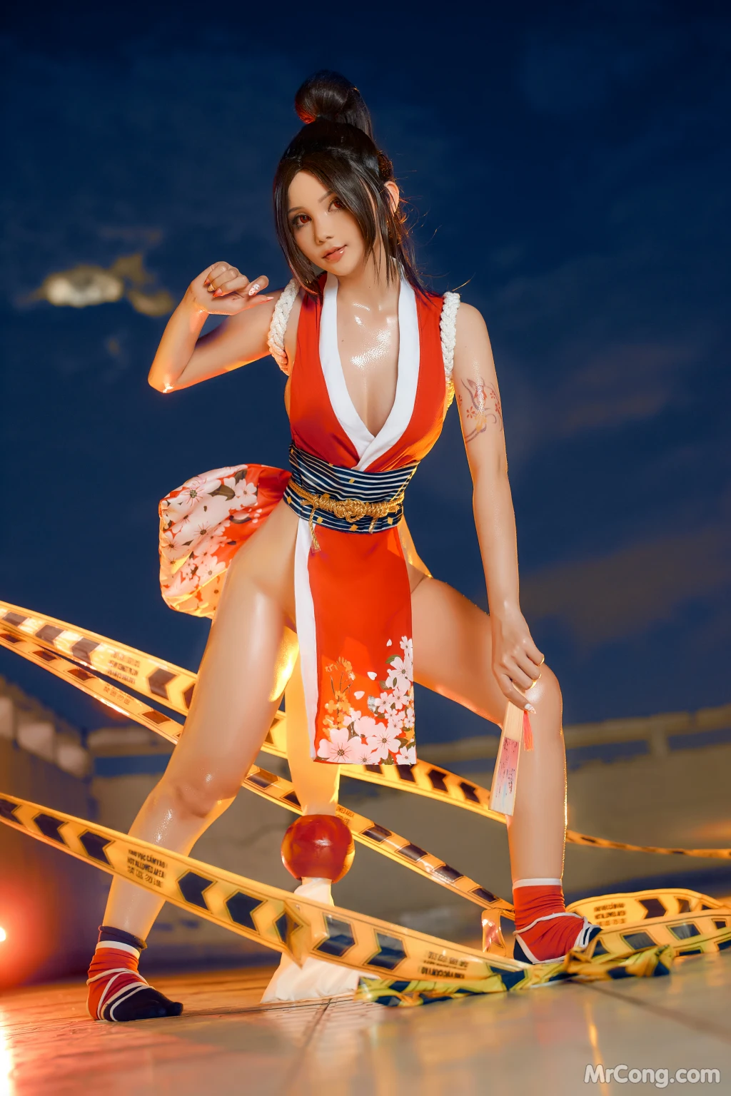 Coser@Joyce Lin: Mai Shiranui (40 photos)