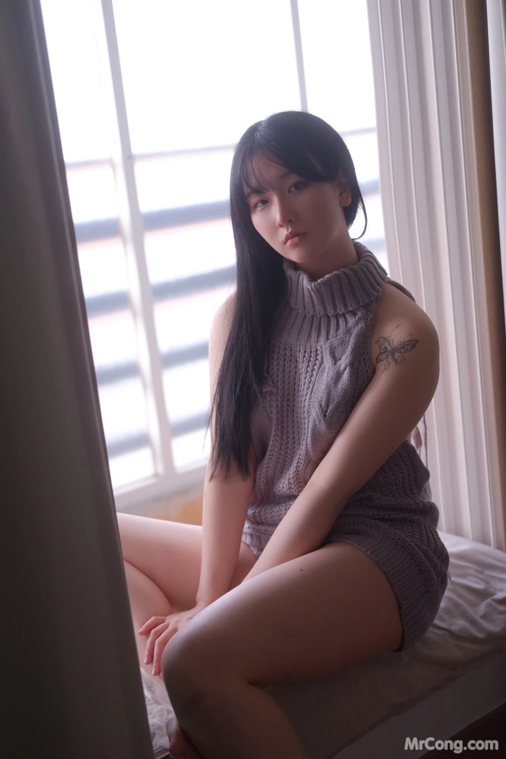 [Yo-U] YeonJju: Vol.2 Dress (84 photos )