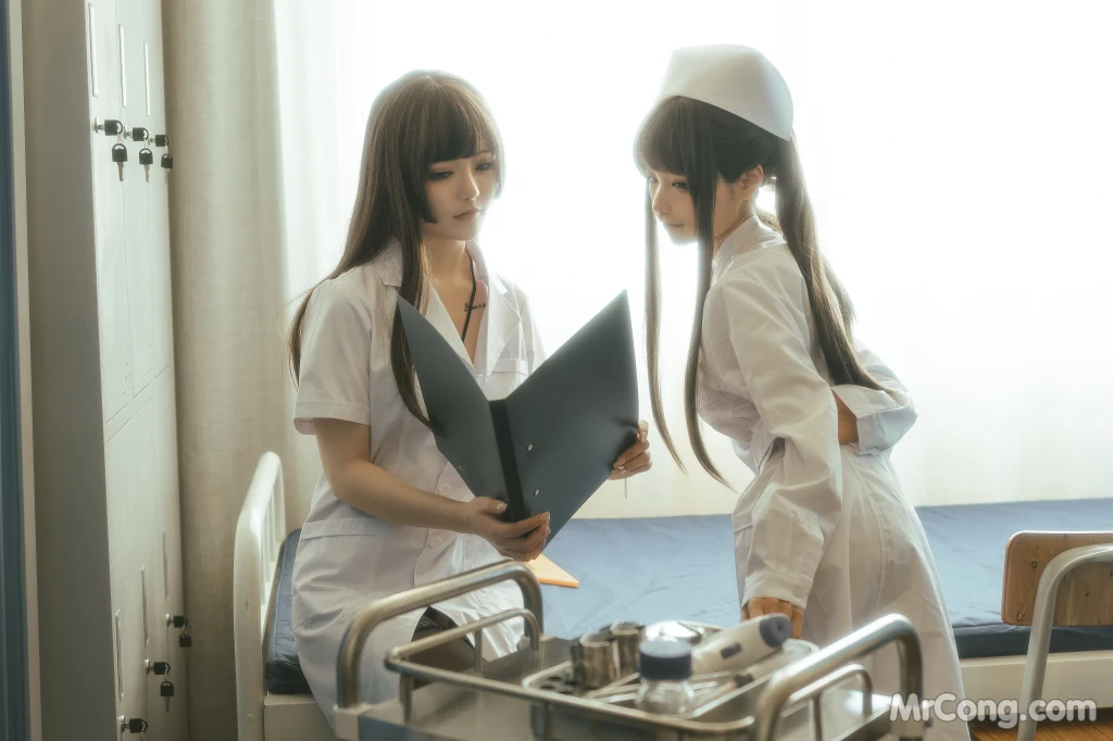 Coser@蠢沫沫 (chunmomo) Vol.149: 下班后 (104 photos)