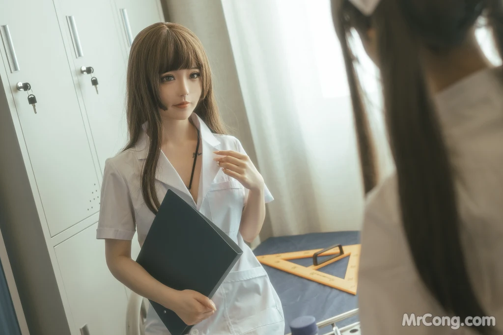Coser@蠢沫沫 (chunmomo) Vol.149: 下班后 (104 photos)
