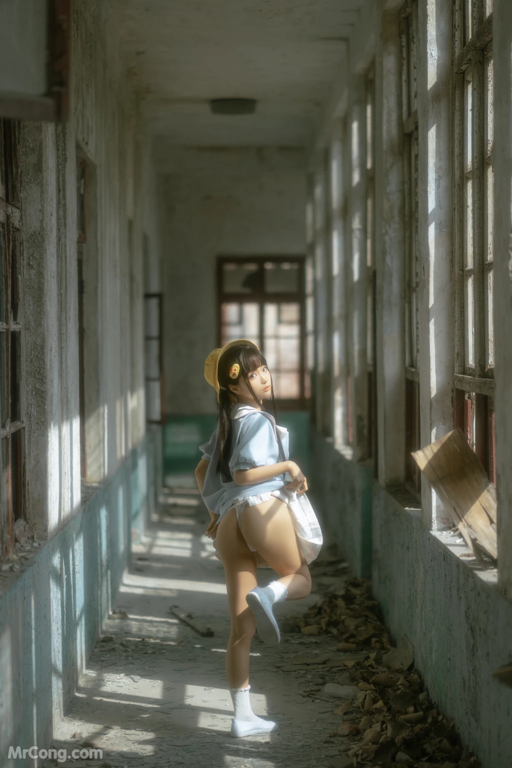 Coser@蠢沫沫 (chunmomo) Vol.150: 小黄帽 (107 photos) 5 Coser@蠢沫沫 (chunmomo) Vol.150: 小黄帽 (107 photos) 5