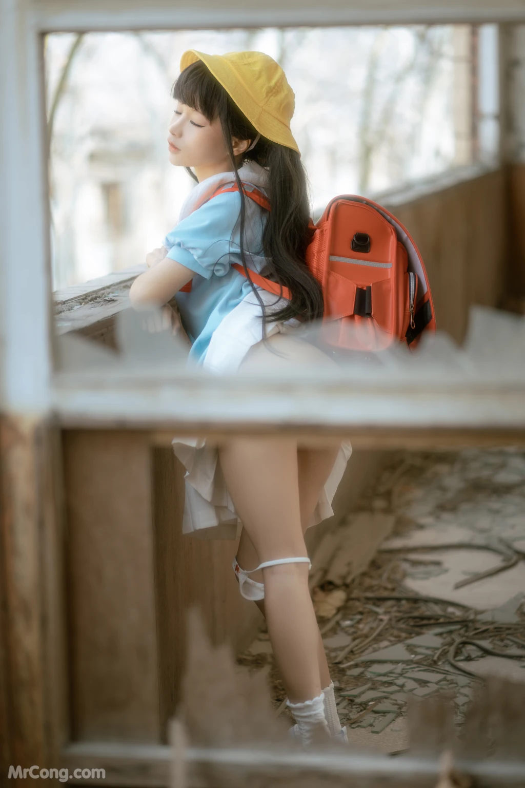 Coser@蠢沫沫 (chunmomo) Vol.150: 小黄帽 (107 photos) 8 Coser@蠢沫沫 (chunmomo) Vol.150: 小黄帽 (107 photos) 8