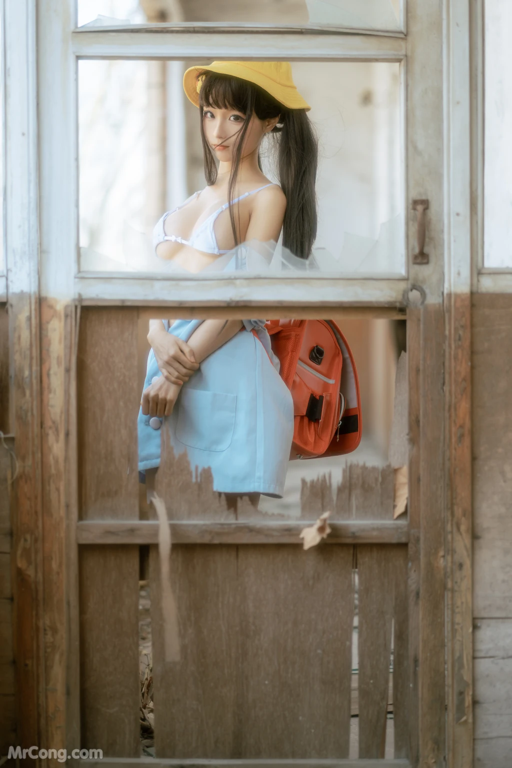 Coser@蠢沫沫 (chunmomo) Vol.150: 小黄帽 (107 photos) 4 Coser@蠢沫沫 (chunmomo) Vol.150: 小黄帽 (107 photos) 4