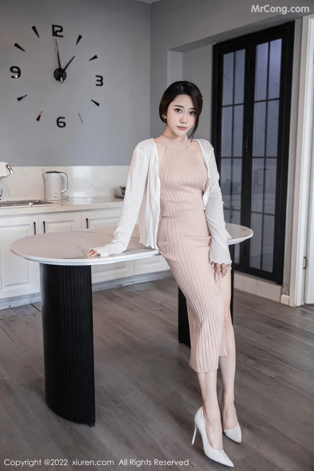 XIUREN No.6066: 严利娅Yuliya (56 photos)