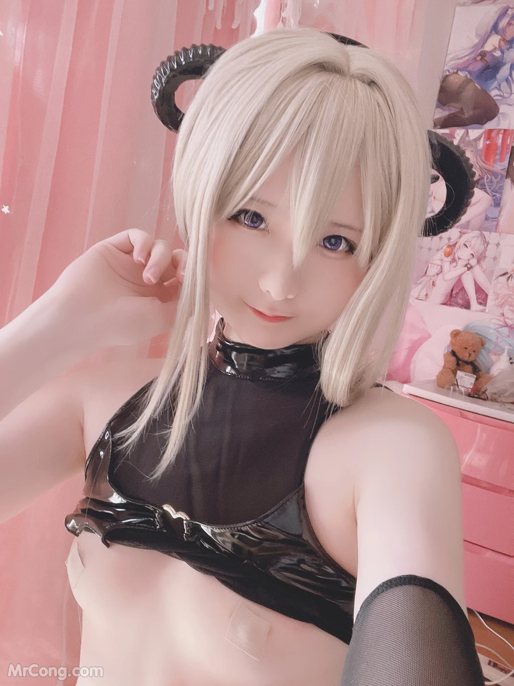 Coser@习呆呆: 魅魔 Succubus (44 photos )