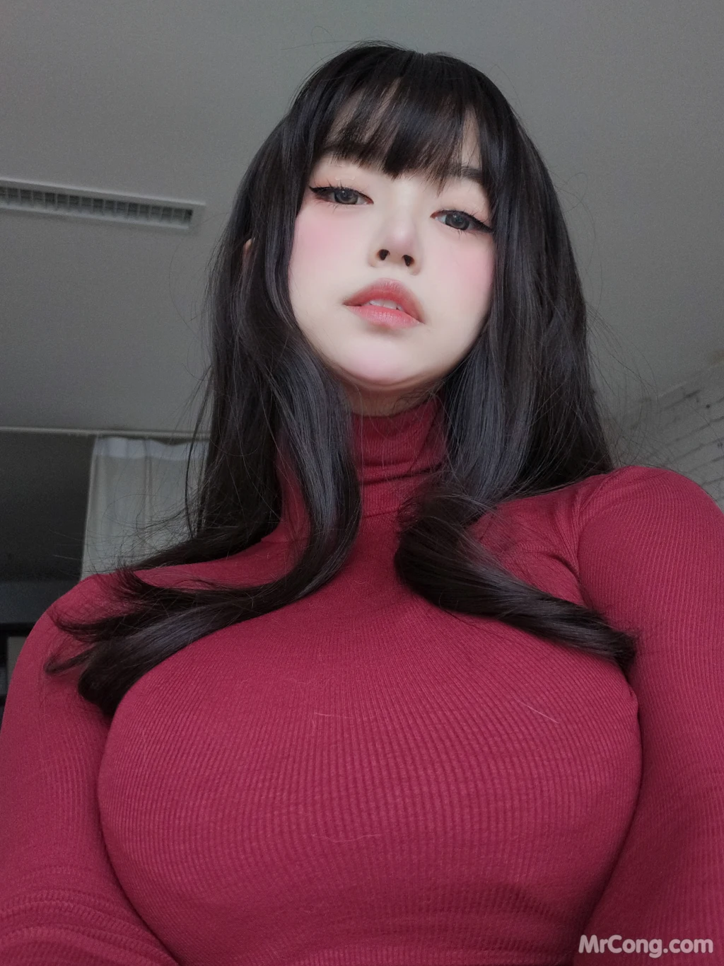 Coser@女主K: 红色毛衣的丰满妹妹 (103 photos)