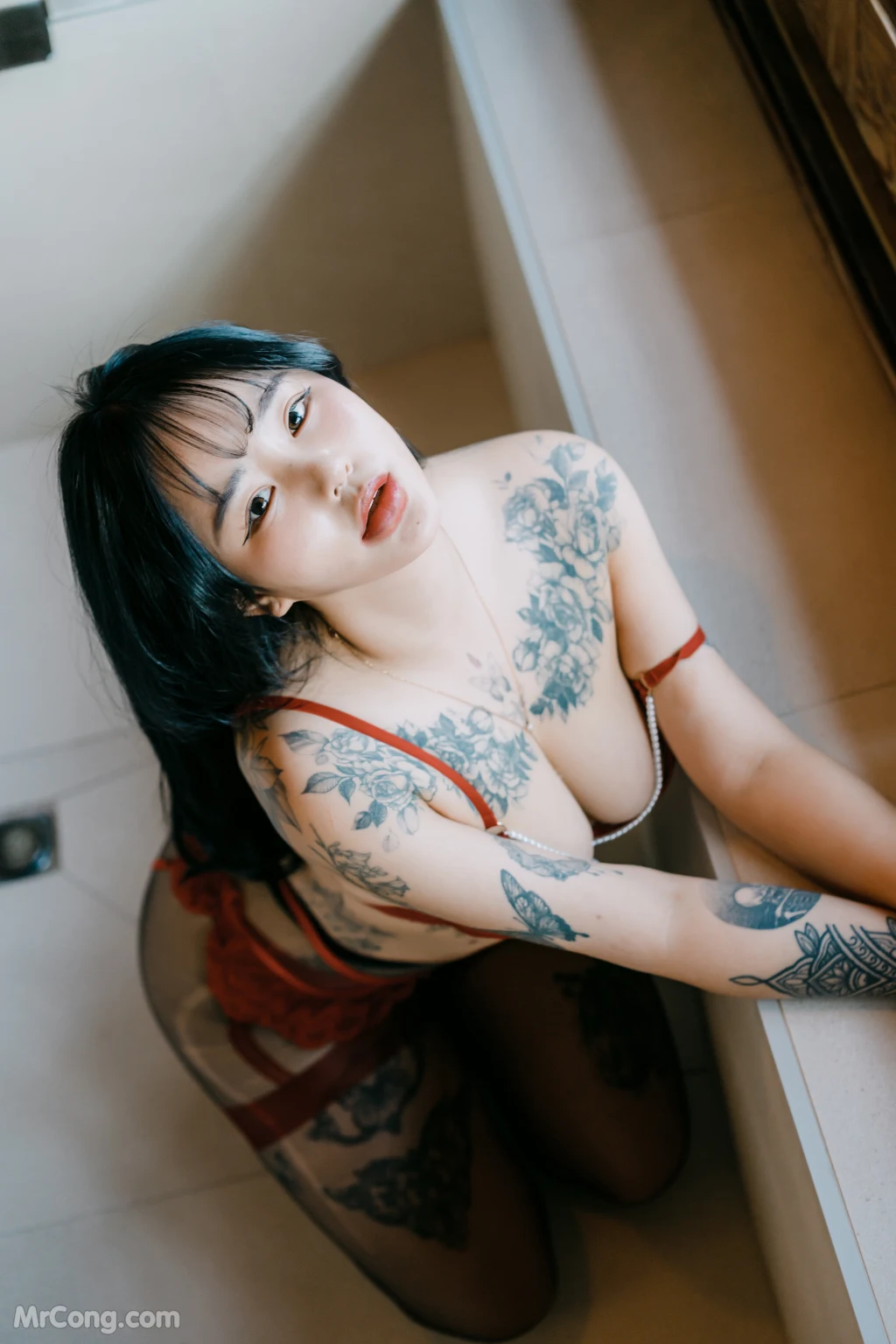 Jeon Bo-Yeon (전보연): Toilet Girl (98 photos) 5 Jeon Bo-Yeon (전보연): Toilet Girl (98 photos) 5