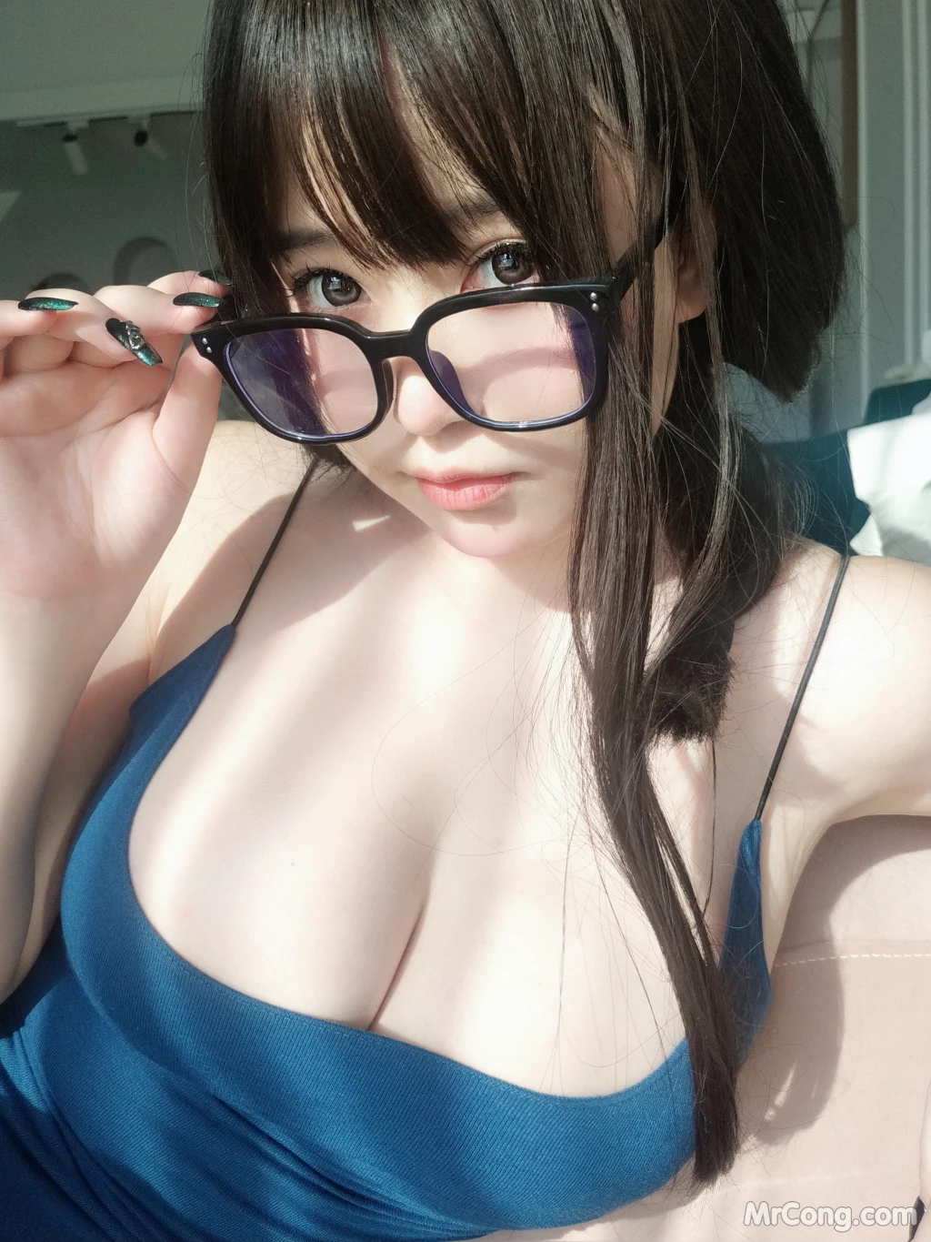 Coser@女主K: 乘凉的姐姐 (92 photos ) 5 Coser@女主K: 乘凉的姐姐 (92 photos ) 5