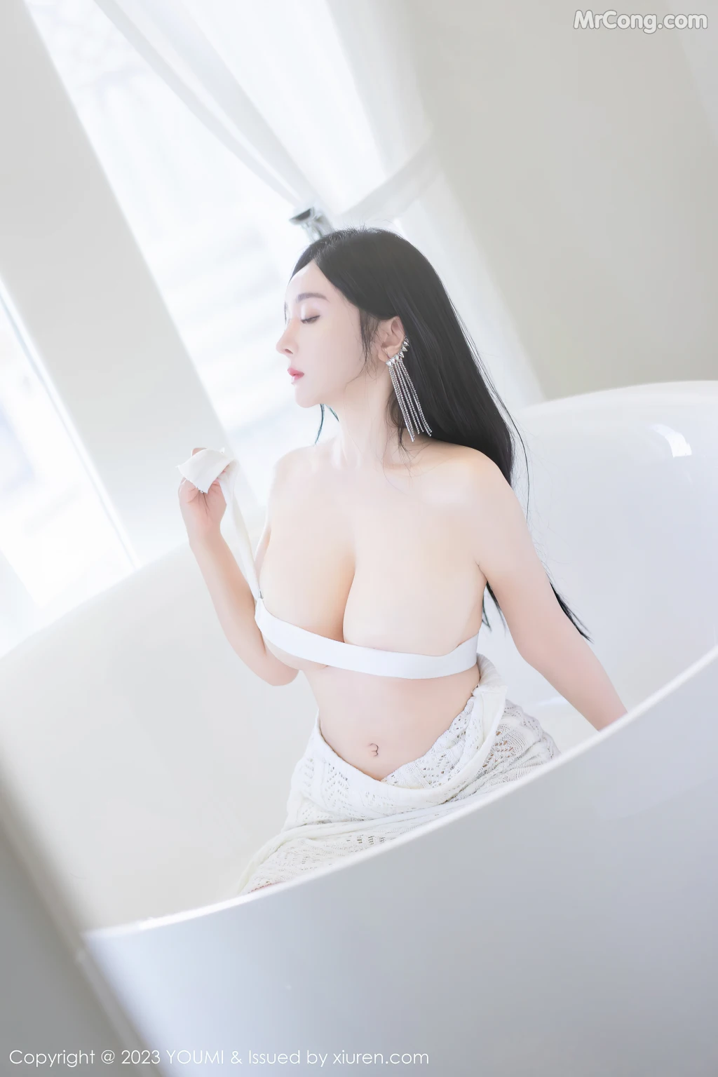 YouMi Vol.960: Yun Er (允爾) (70 photos) 10 YouMi Vol.960: Yun Er (允爾) (70 photos) 10